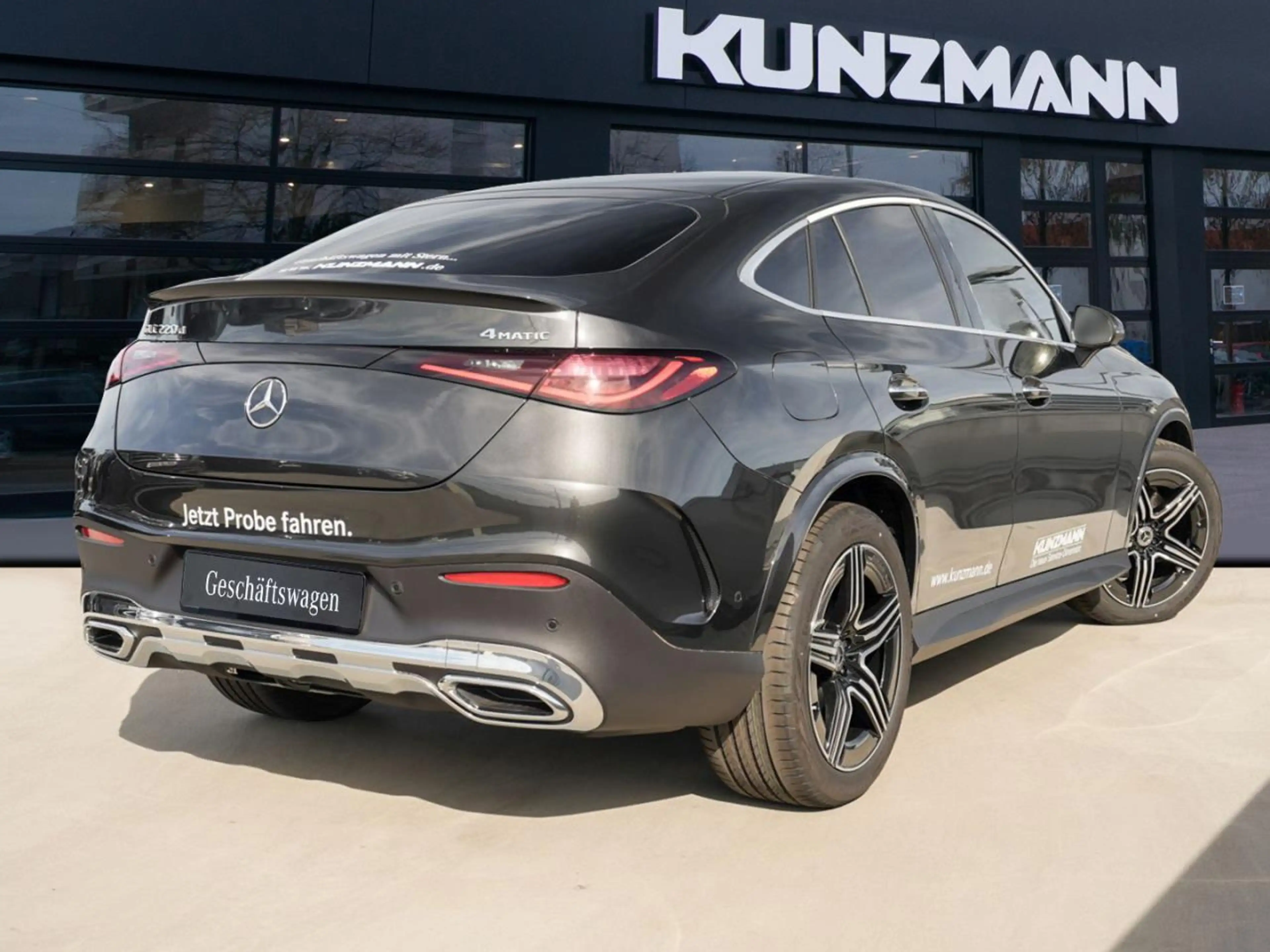 Mercedes-Benz GLC 220 d 4M Coupé AMG Panorama Distronic AHK — photo 3