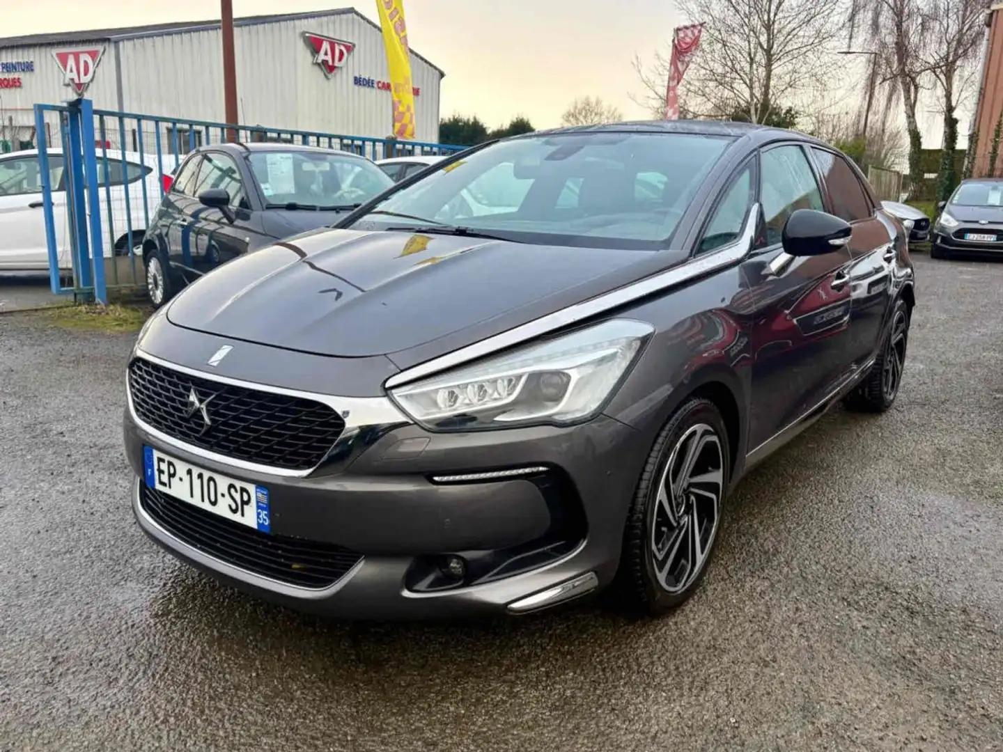 DS Automobiles DS 5 DS5 BlueHDi 180ch Be Chic Grau - 1