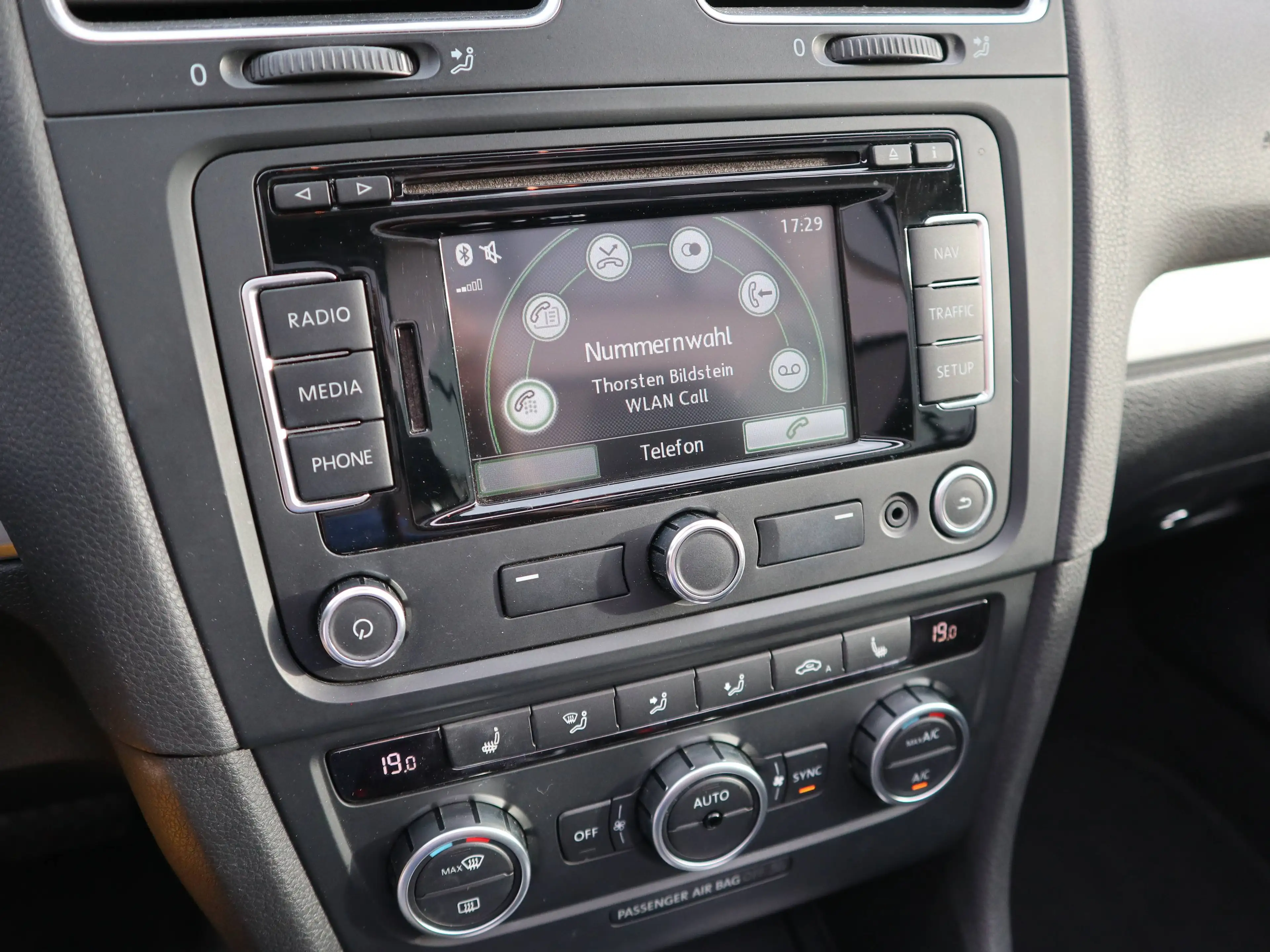 Volkswagen Golf Cabriolet DSG Navi Leder SHZ StaHz Bi-Xenon PDC Freisprech. — photo 8