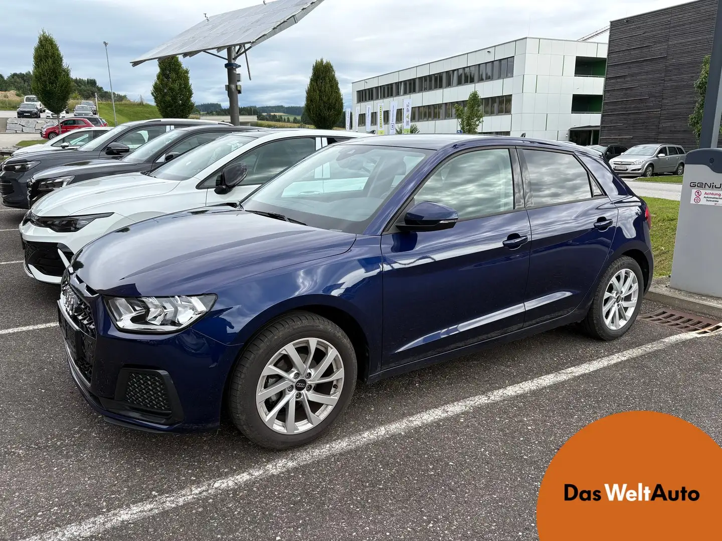 Audi A1 25 TFSI advanced Bleu - 1