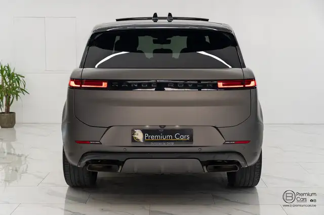 Land Rover Range Rover Sport view 15