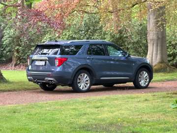 Explorer EcoBoost Plug-in HybridPLATINUM