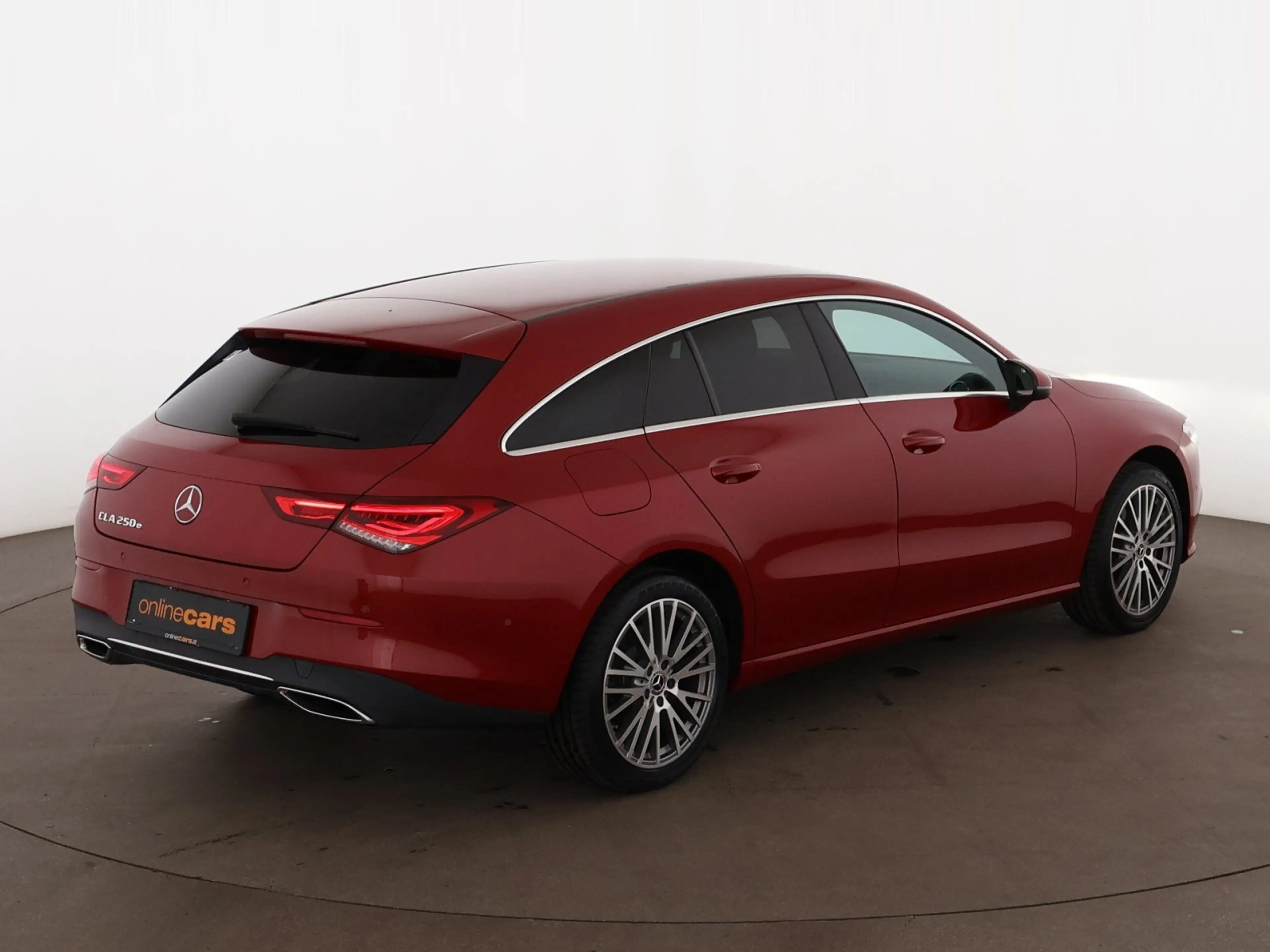 Mercedes-Benz CLA 250 e SB Progressive PHEV Aut LED AHK LEDER — photo 8