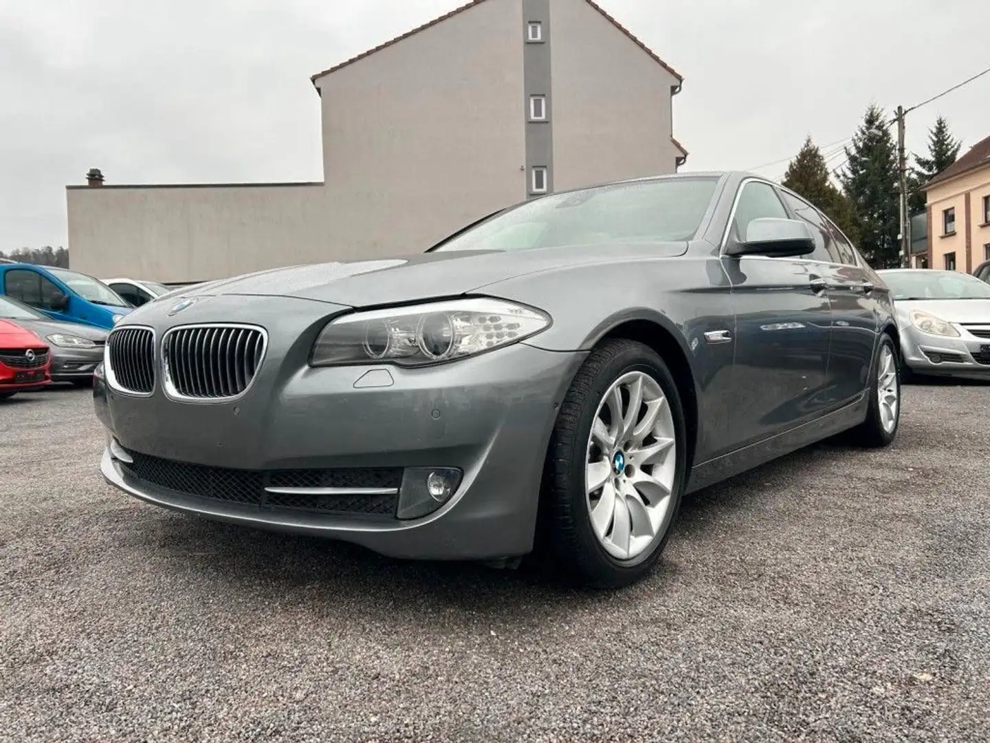 BMW 530 d HUD + KAMERA + KEYLESS + MEMORY + SCHIEBED Grau - 1