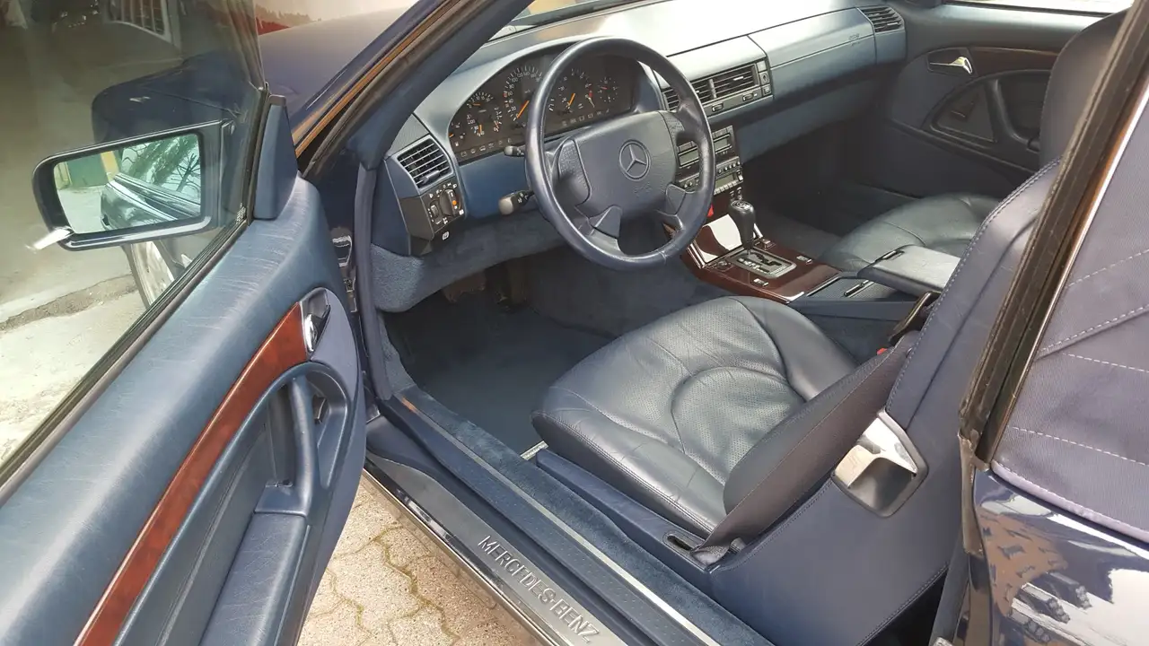 Mercedes-Benz SL 280, foto 2