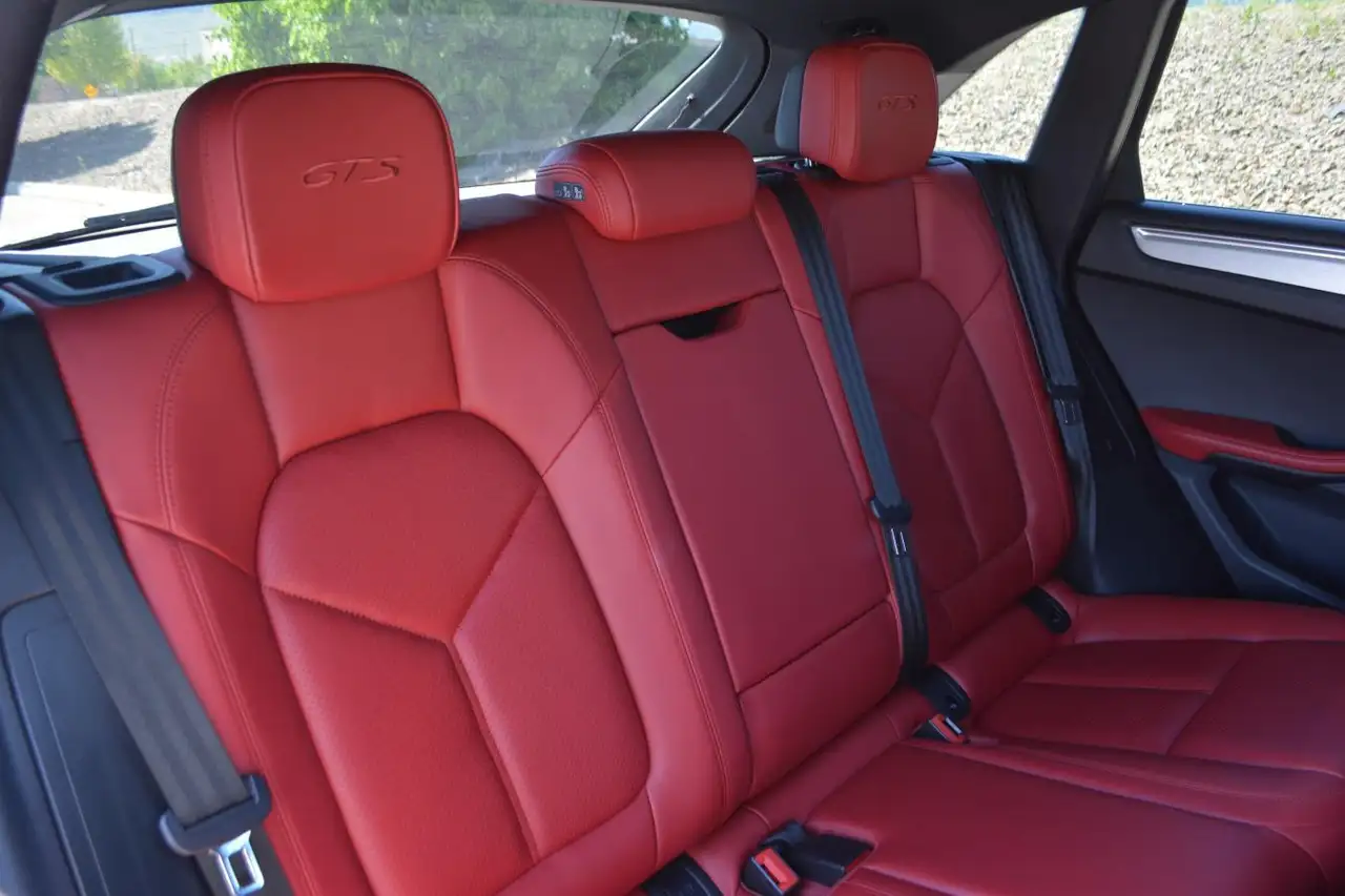 Porsche Macan снимка Porsche Macan