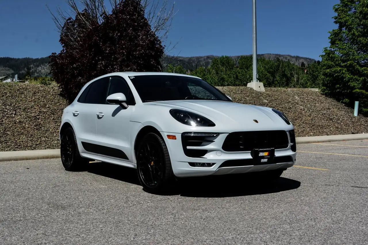 2018 Porsche Macan