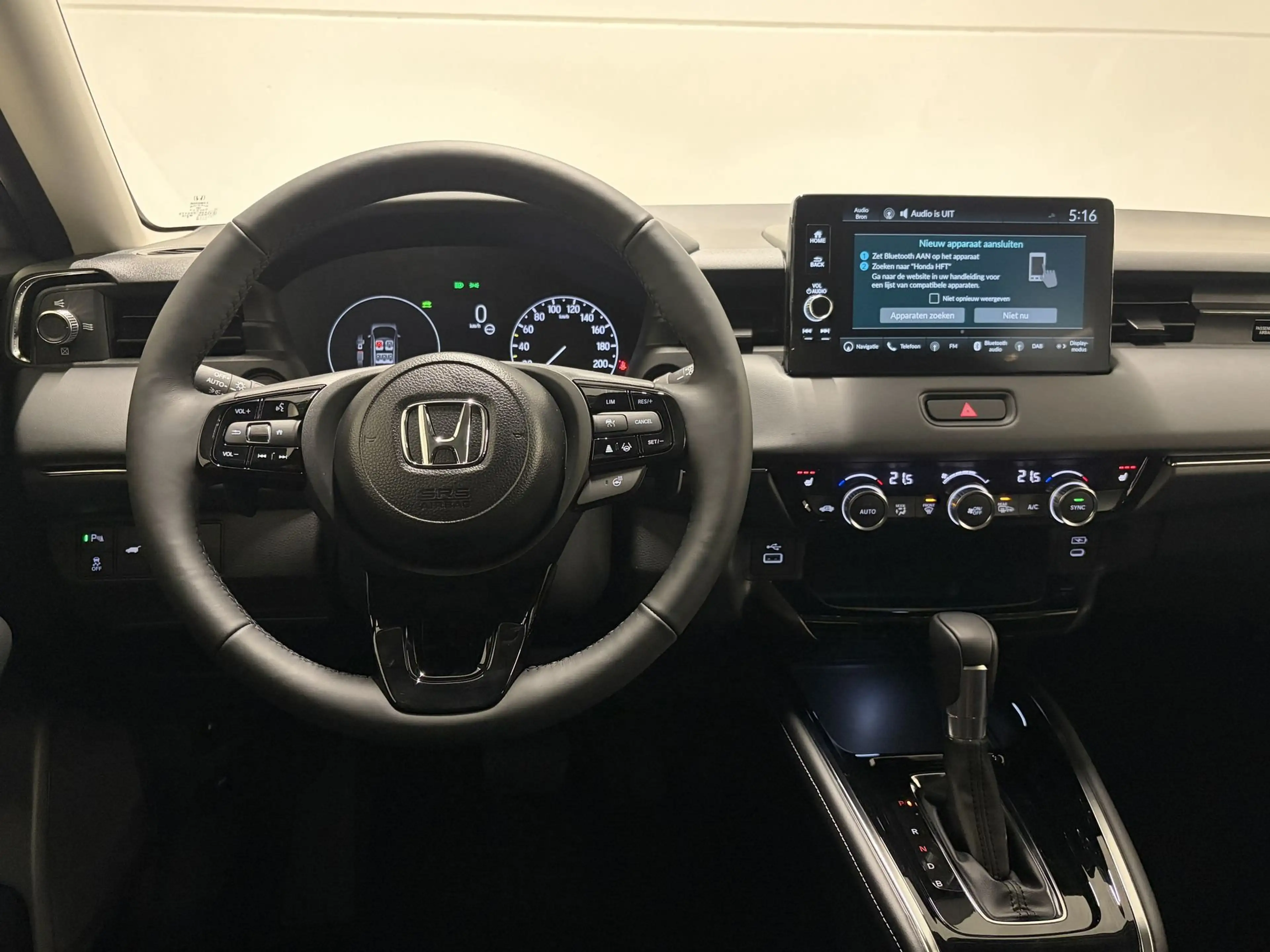 Honda HR-V 1.5 i-MMD Advance AT — photo 12