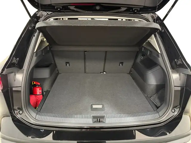 Volkswagen Tiguan view 25