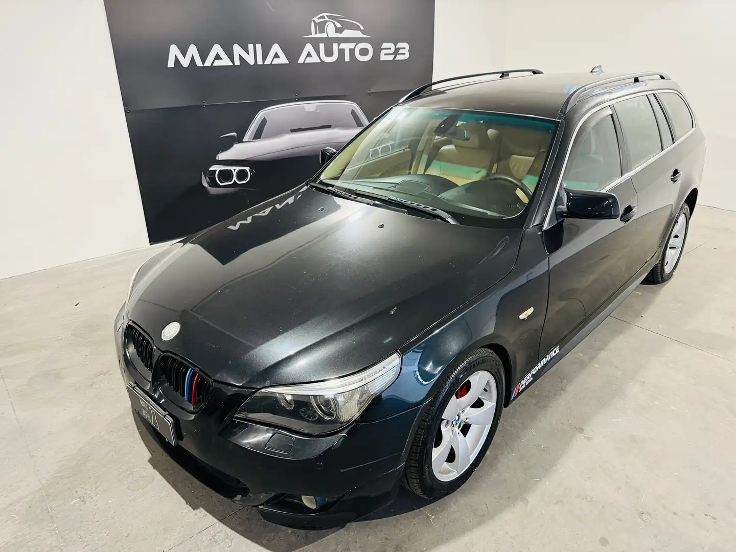 BMW 530 530d Touring Futura*230 CV*ALL M-SPORT*MANUALE* Nero - 2