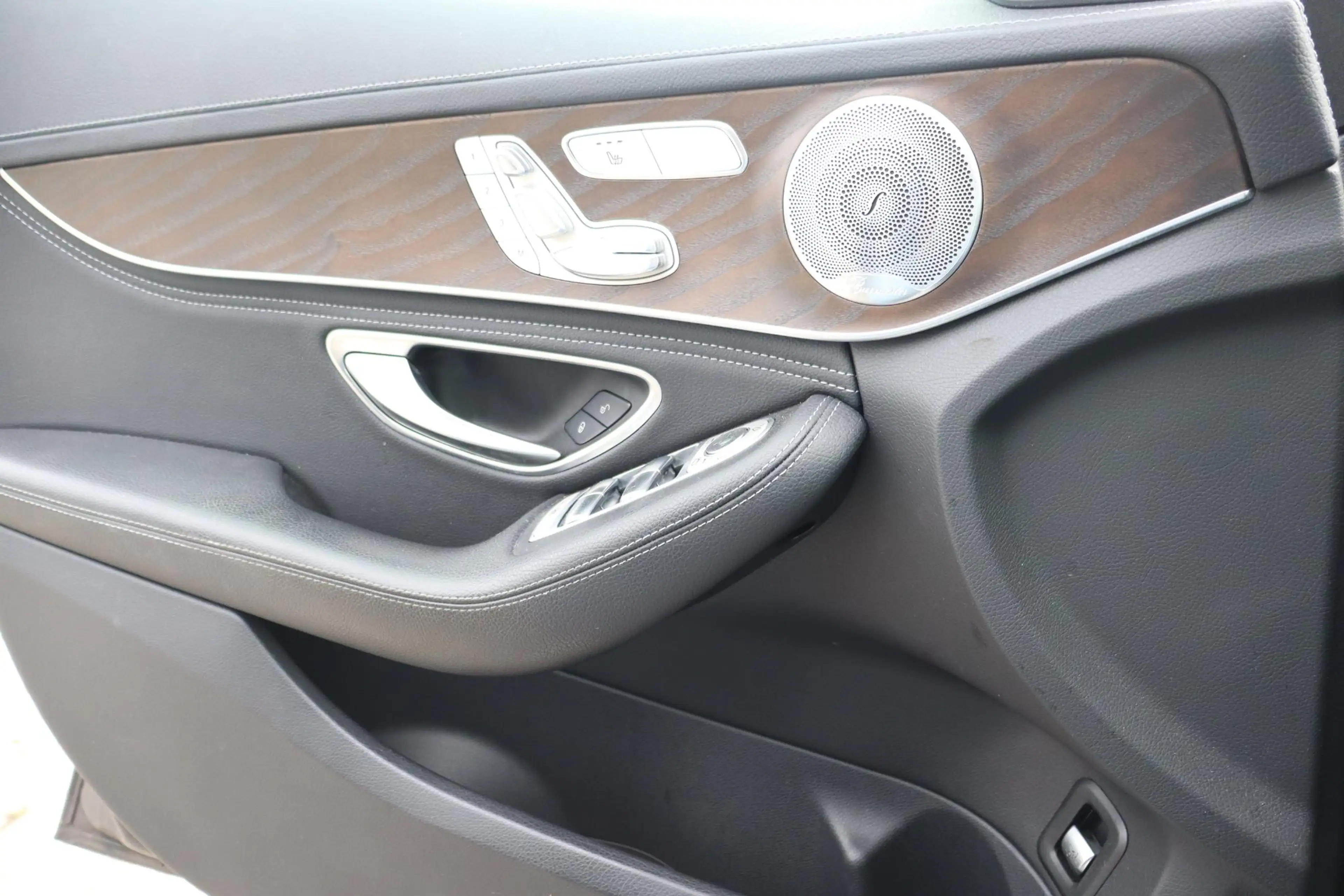 Mercedes-Benz C 350 e Lease Edition | Elektrisch glazen panorama-dak | — photo 14