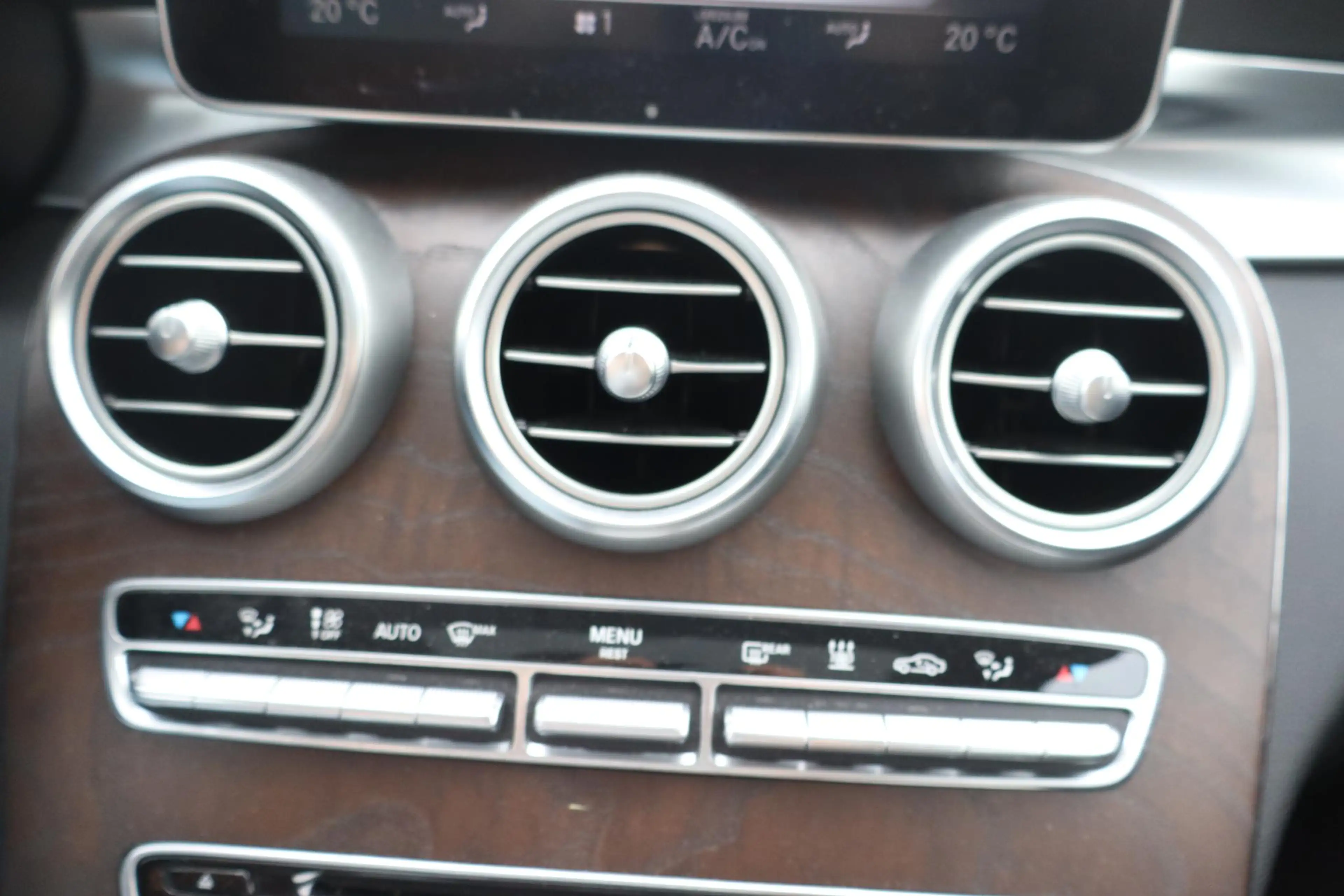 Mercedes-Benz C 350 e Lease Edition | Elektrisch glazen panorama-dak | — photo 10