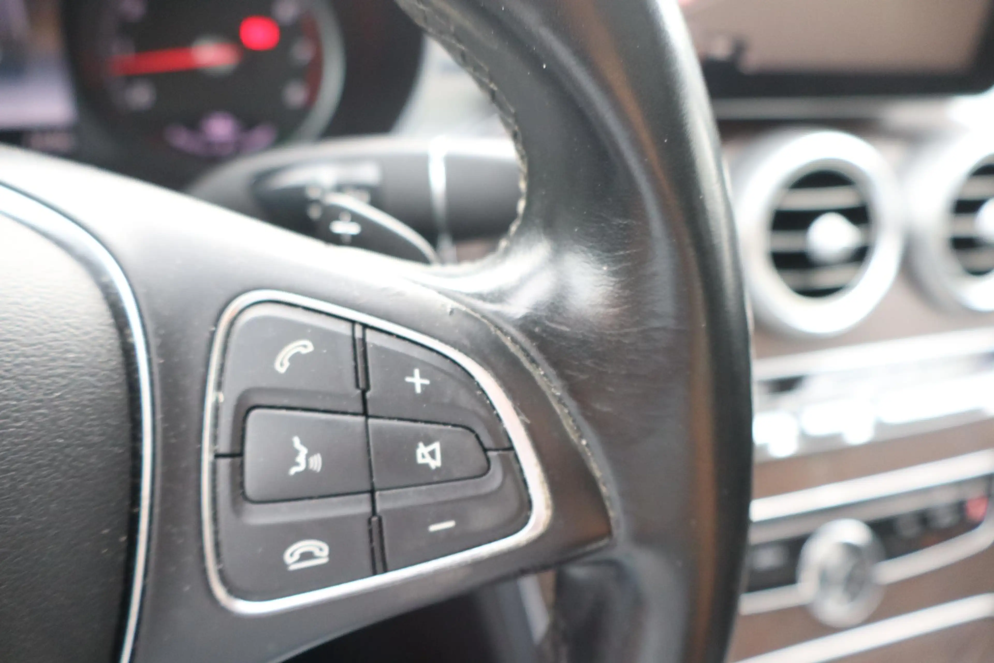 Mercedes-Benz C 350 e Lease Edition | Elektrisch glazen panorama-dak | — photo 24