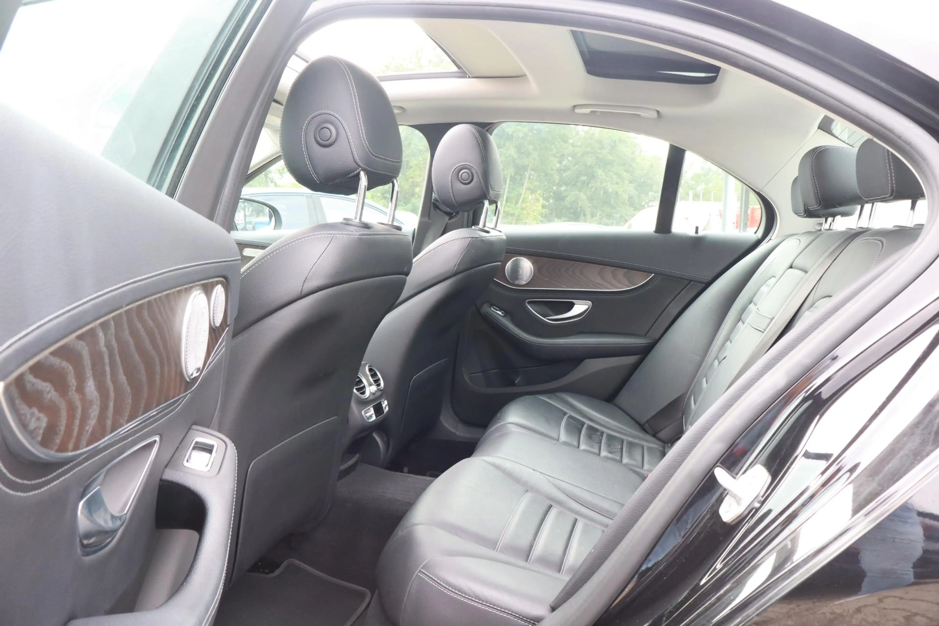 Mercedes-Benz C 350 e Lease Edition | Elektrisch glazen panorama-dak | — photo 20