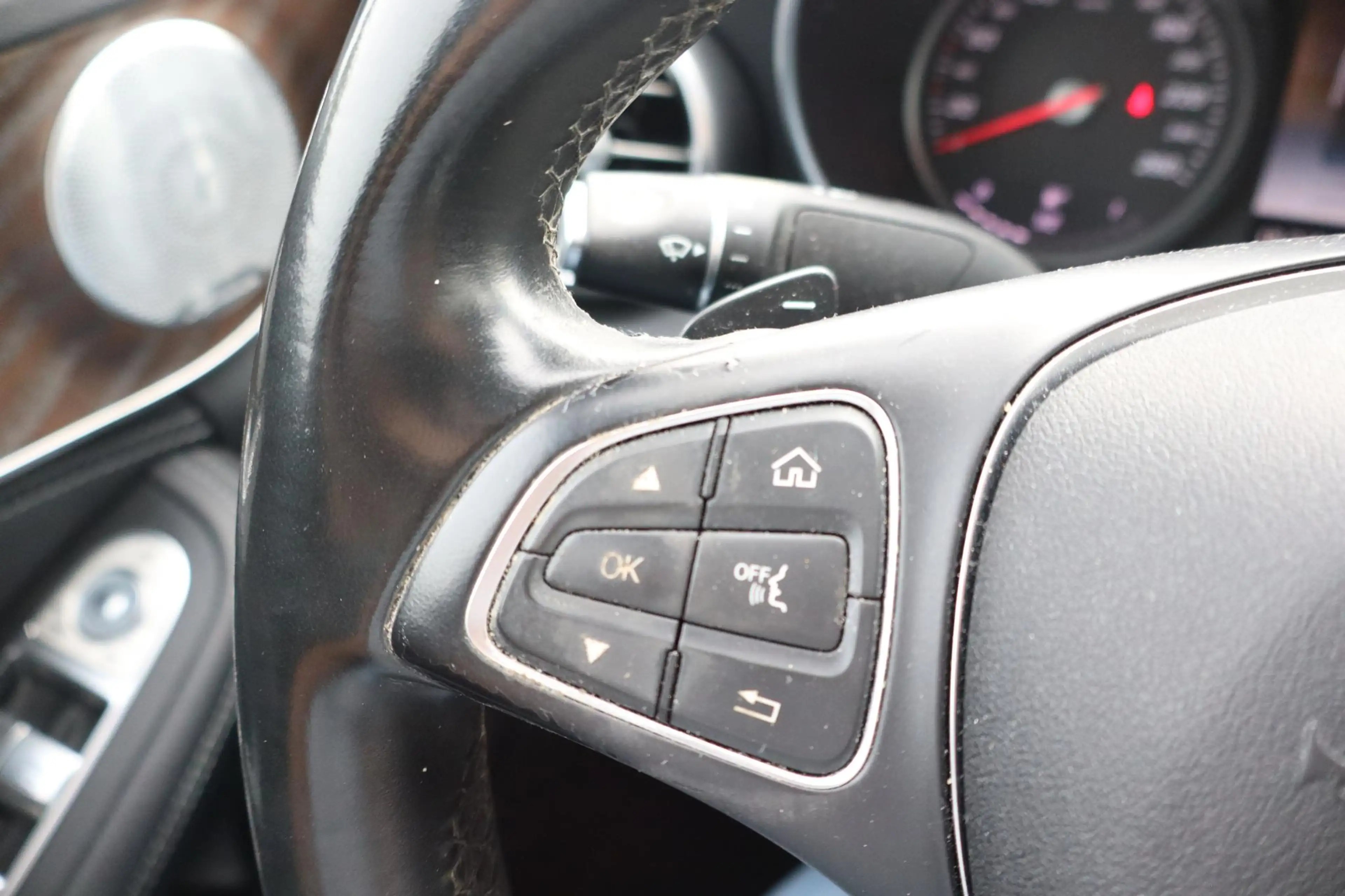 Mercedes-Benz C 350 e Lease Edition | Elektrisch glazen panorama-dak | — photo 23
