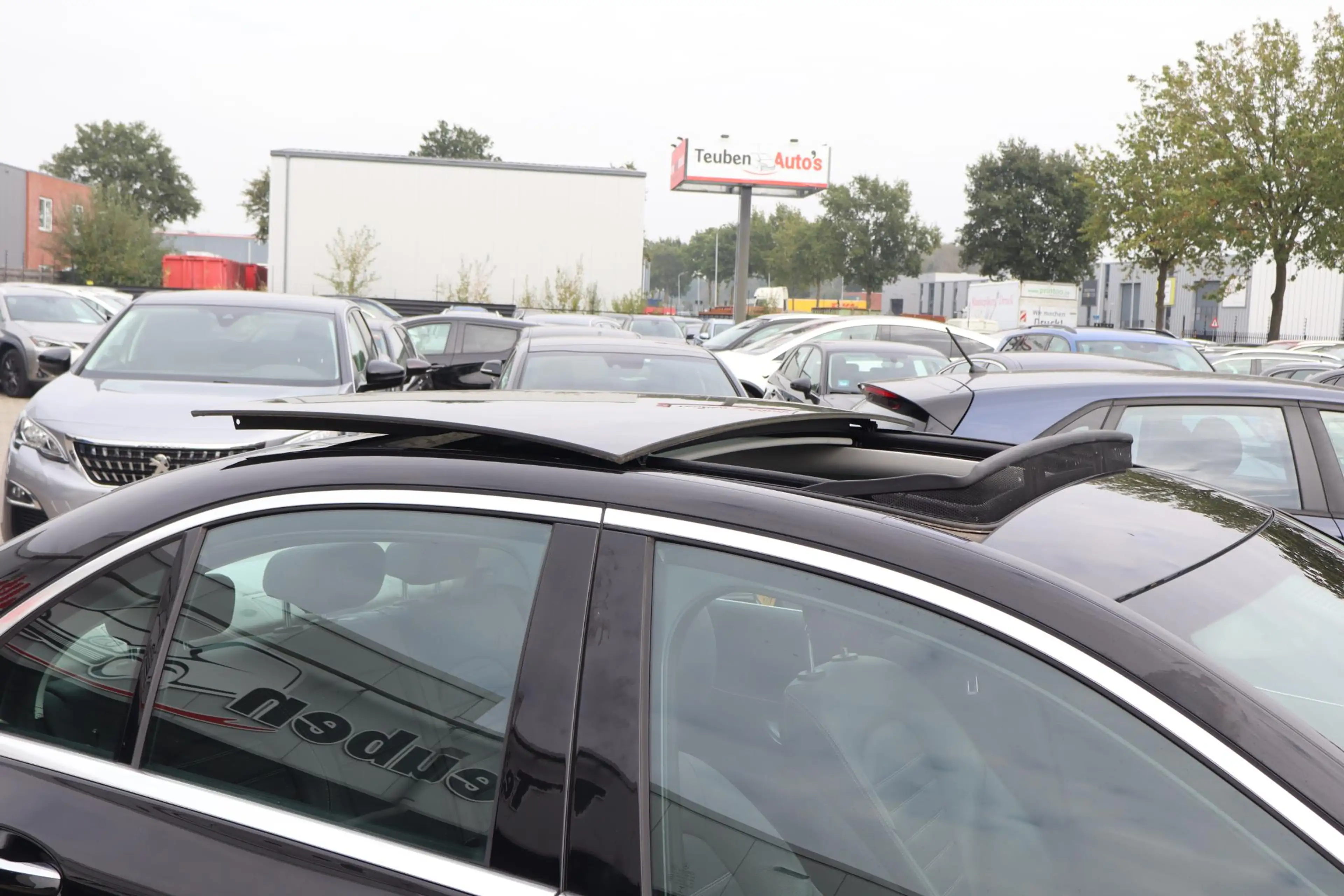 Mercedes-Benz C 350 e Lease Edition | Elektrisch glazen panorama-dak | — photo 18