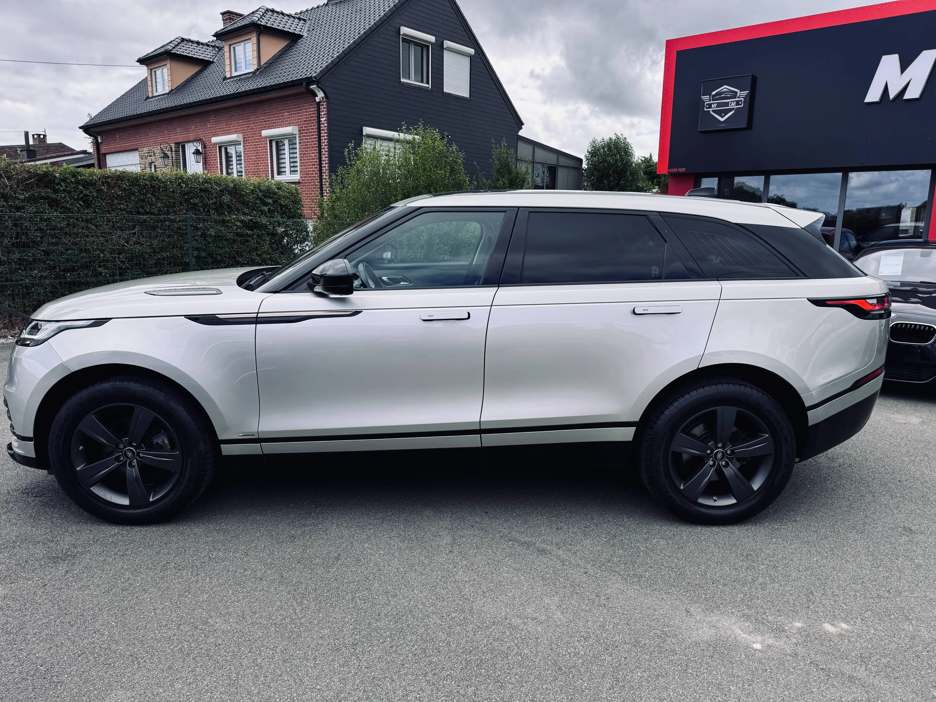 Land Rover Range Rover Velar Velar 2.0 TD4 R-Dynamic, Full, Automatique, Garantie 1an — photo 12