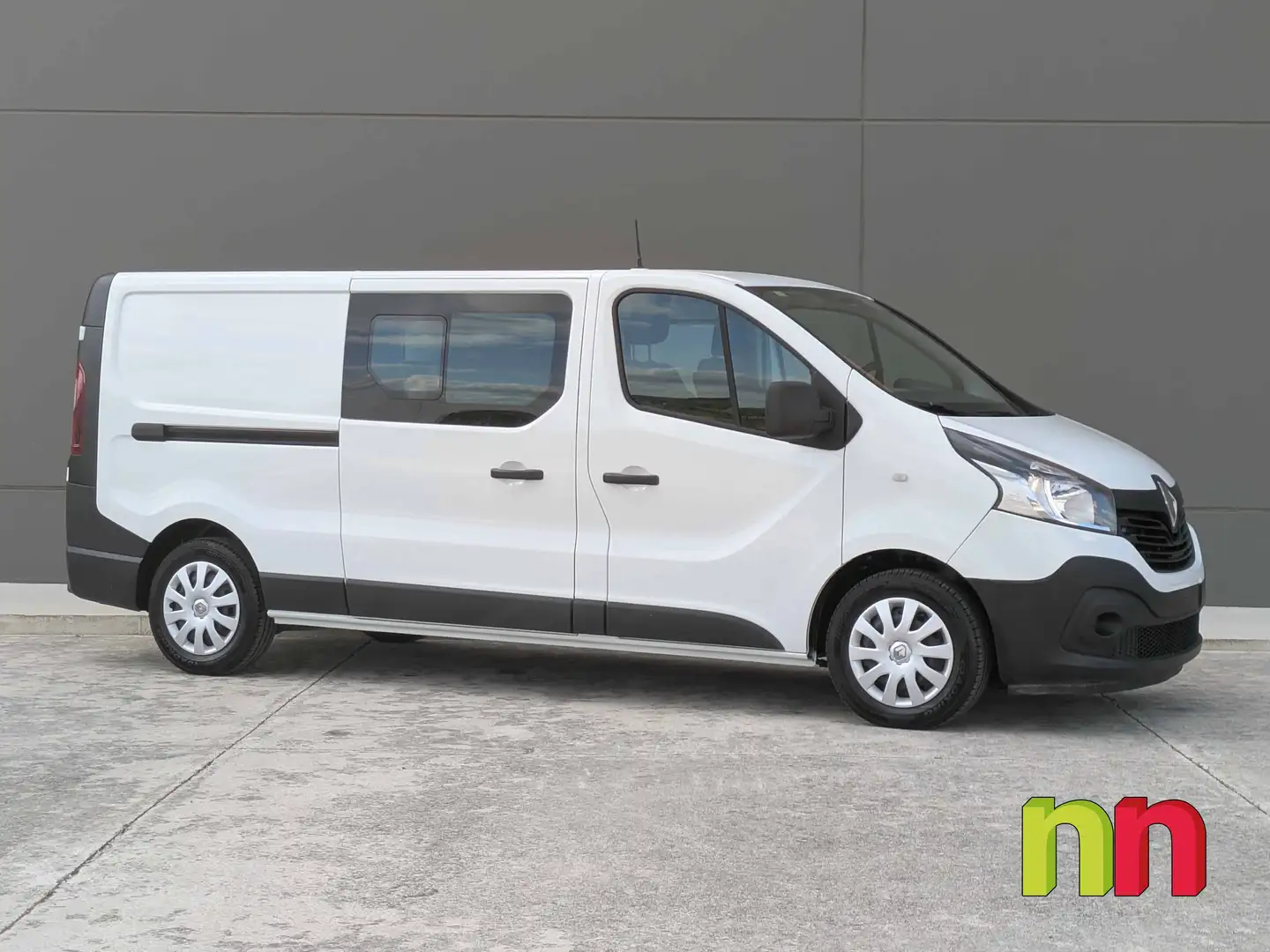 Renault Trafic Furgón 29 L1H2 Energy dCi TT 92kW Blanco - 2