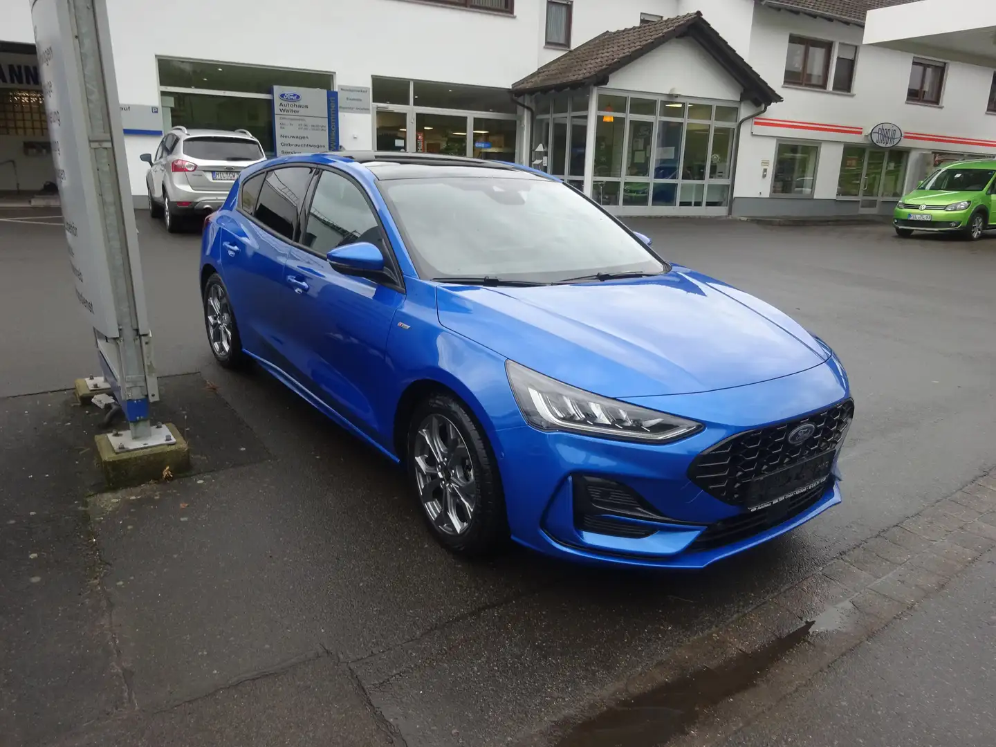 Ford Focus ST-Line X Schiebedach Syn 4 LED Navi Kamera ACC Blau - 2