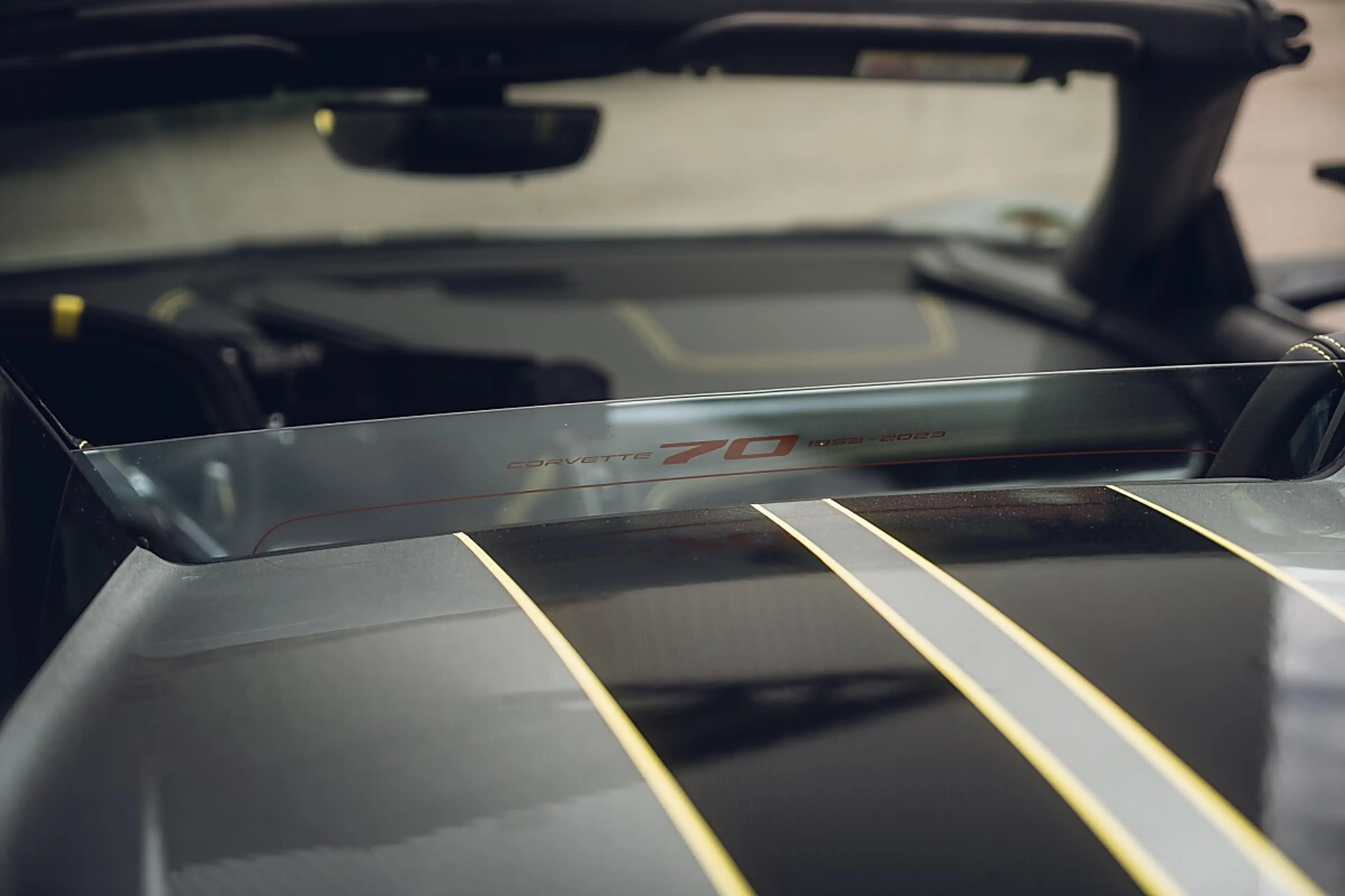 Chevrolet Corvette — photo 15