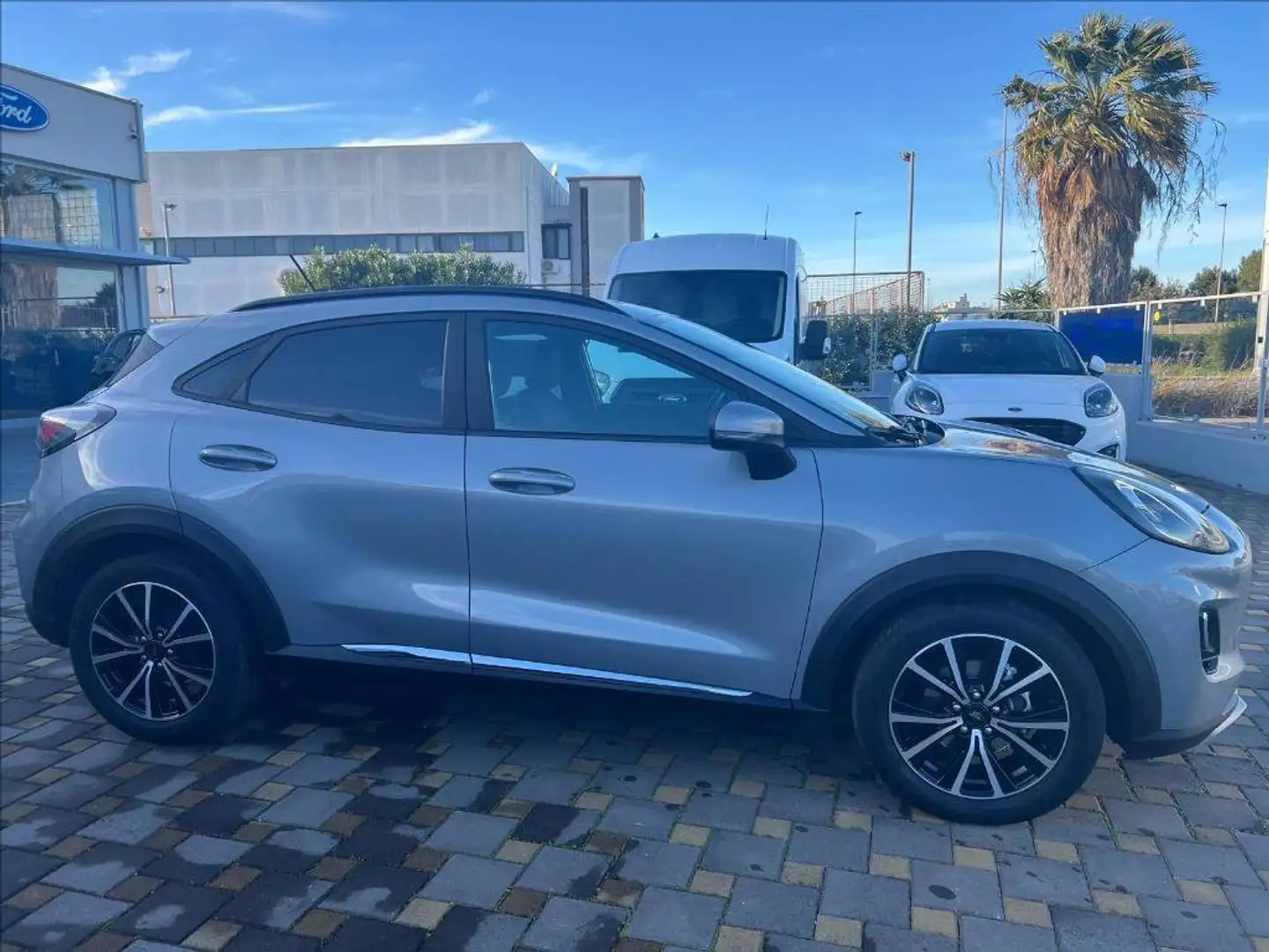 Ford Puma 1.0 ecoboost h Titanium s&s 125cv Gris - 2