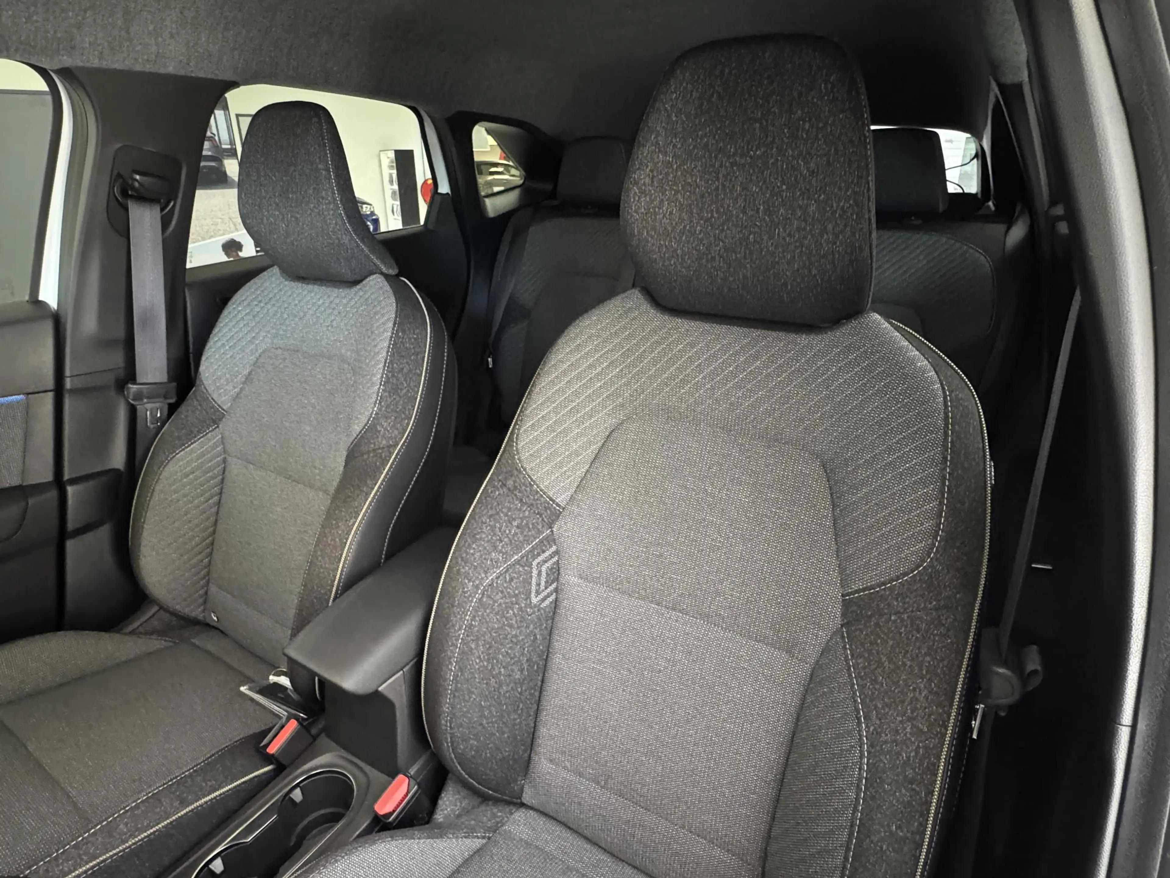 Renault Symbioz 1.8 E-Tech full hybrid 160 Techno | Adaptive Cruis — photo 25