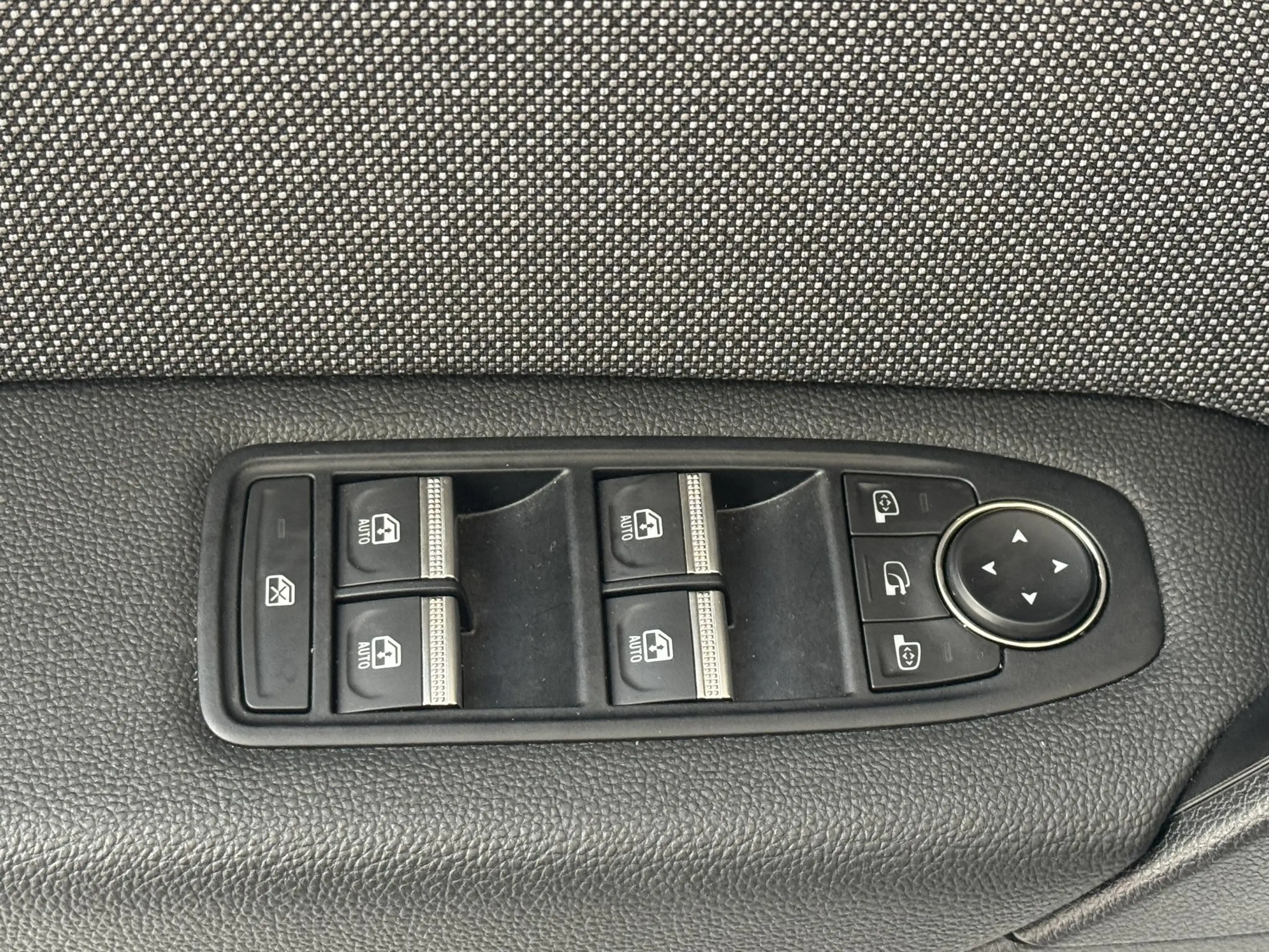 Renault Symbioz 1.8 E-Tech full hybrid 160 Techno | Adaptive Cruis — photo 15