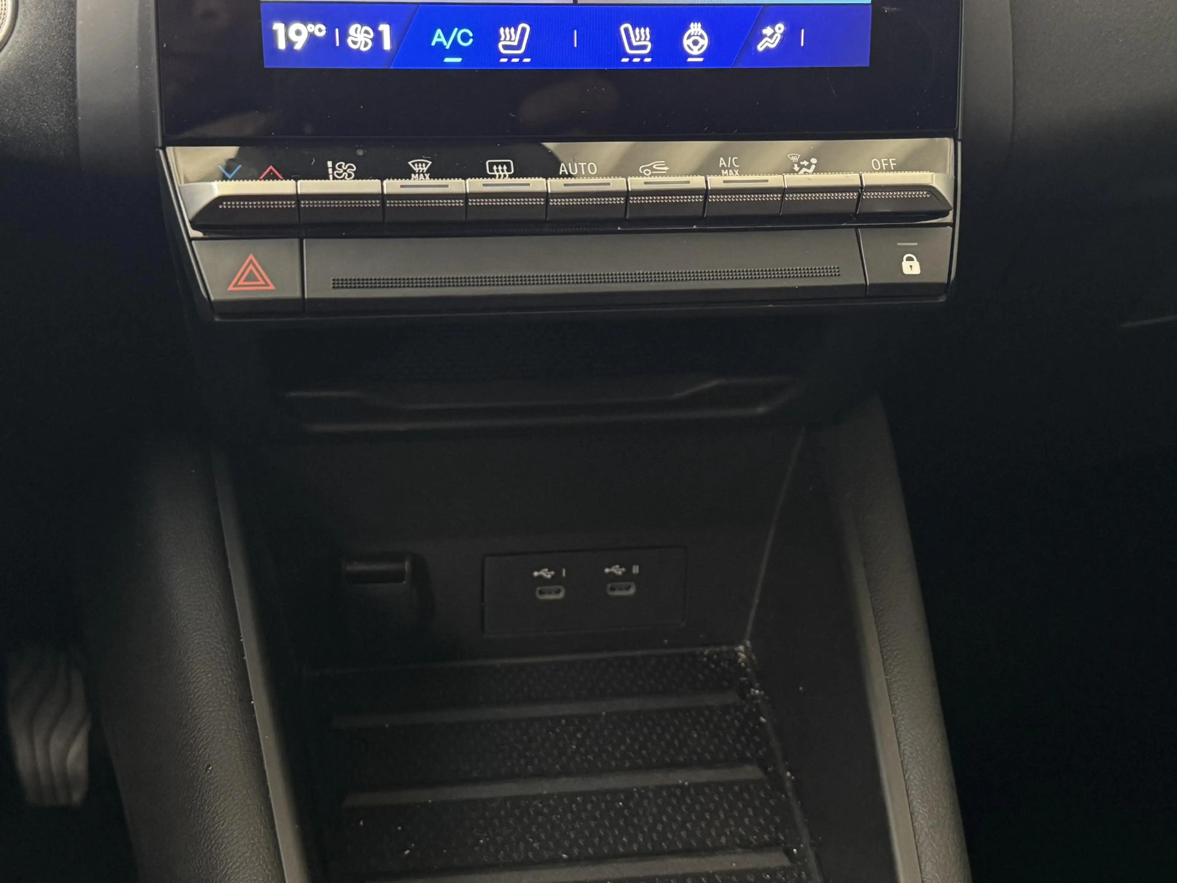 Renault Symbioz 1.8 E-Tech full hybrid 160 Techno | Adaptive Cruis — photo 13