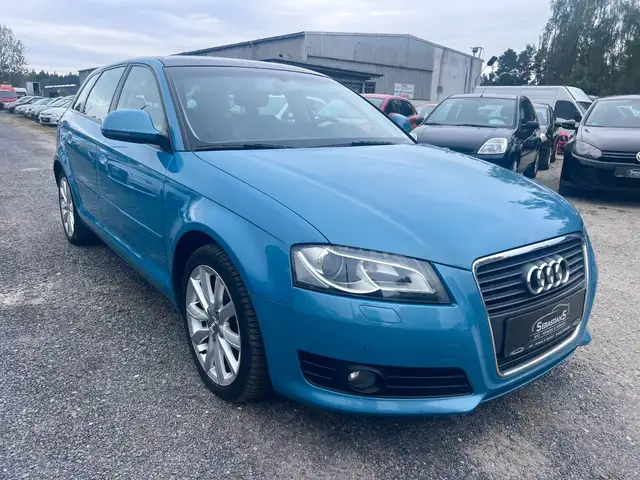 Audi A3 view 3