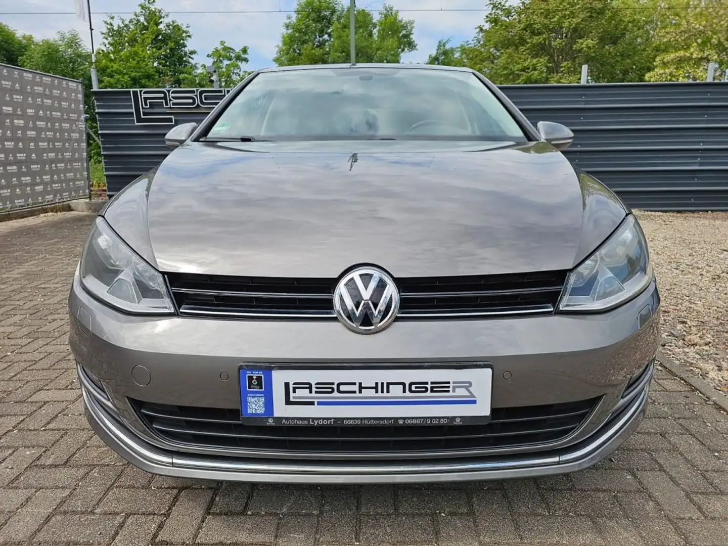 Volkswagen Golf VII Lim.1.6TDI Lounge KLIMA SHZ STANDHZ PDC Grau - 2