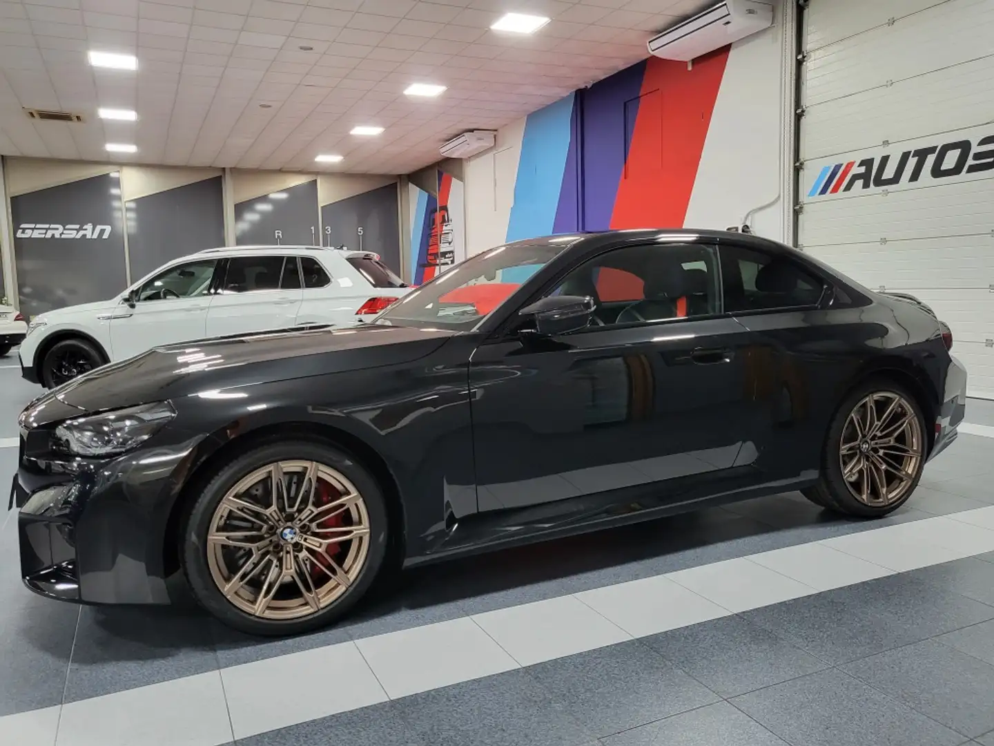 BMW M2 Coupé Schwarz - 2
