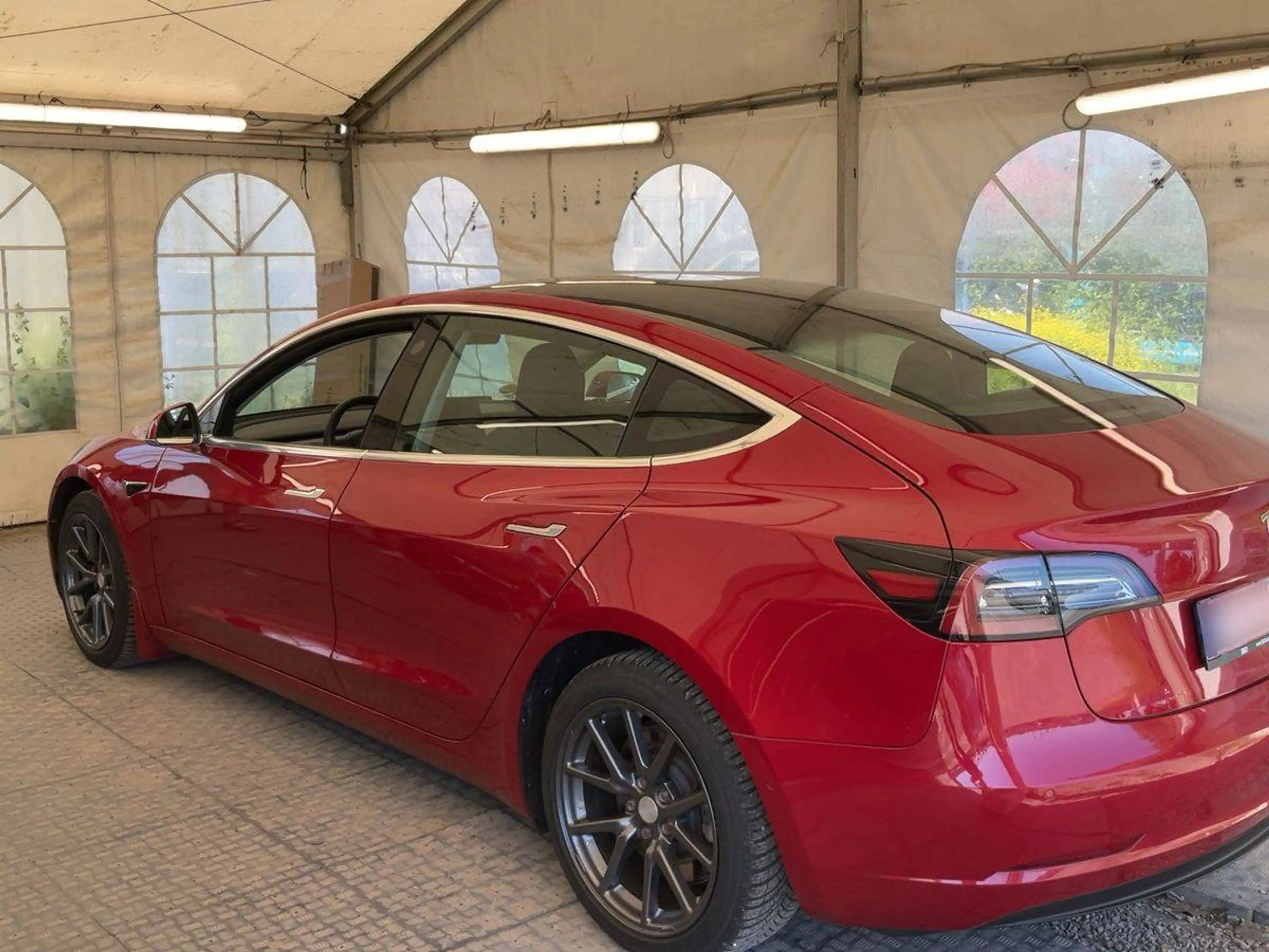 Tesla Model 3 Model 3 Allradantrieb Dual Motor Performance — photo 12