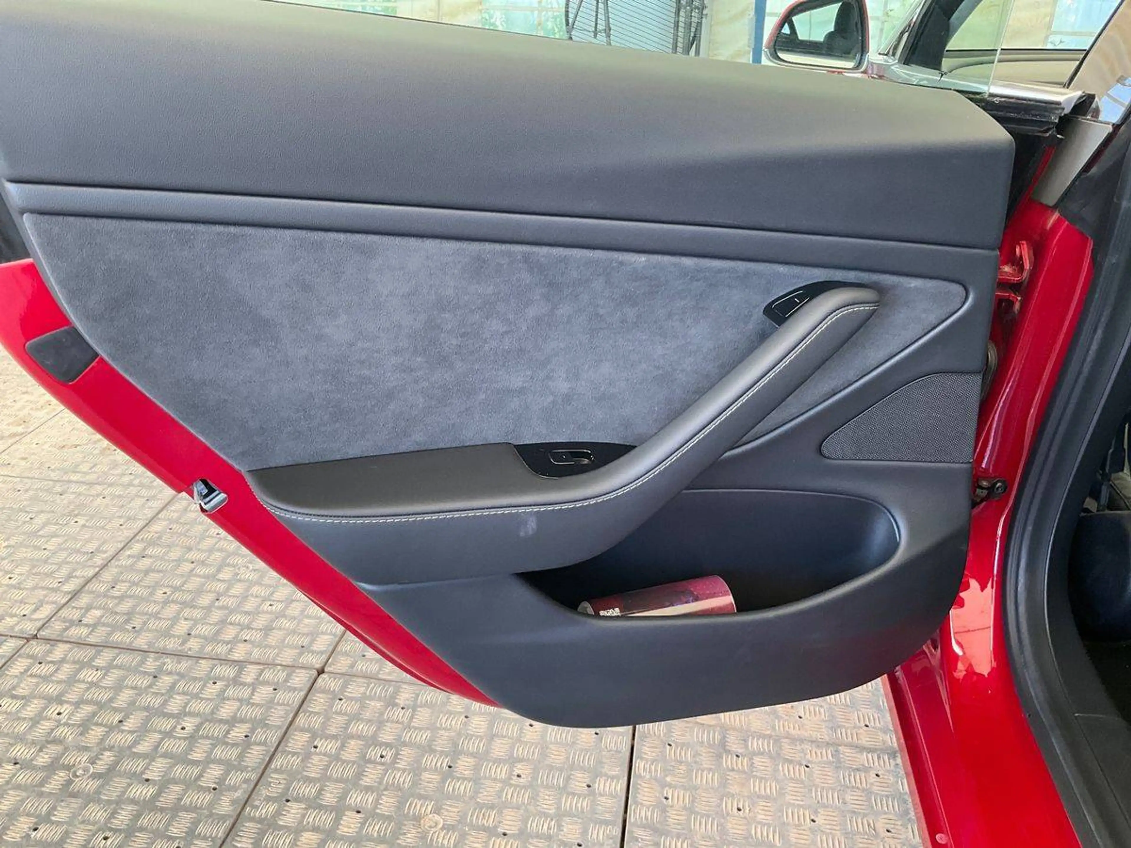 Tesla Model 3 Model 3 Allradantrieb Dual Motor Performance — photo 3