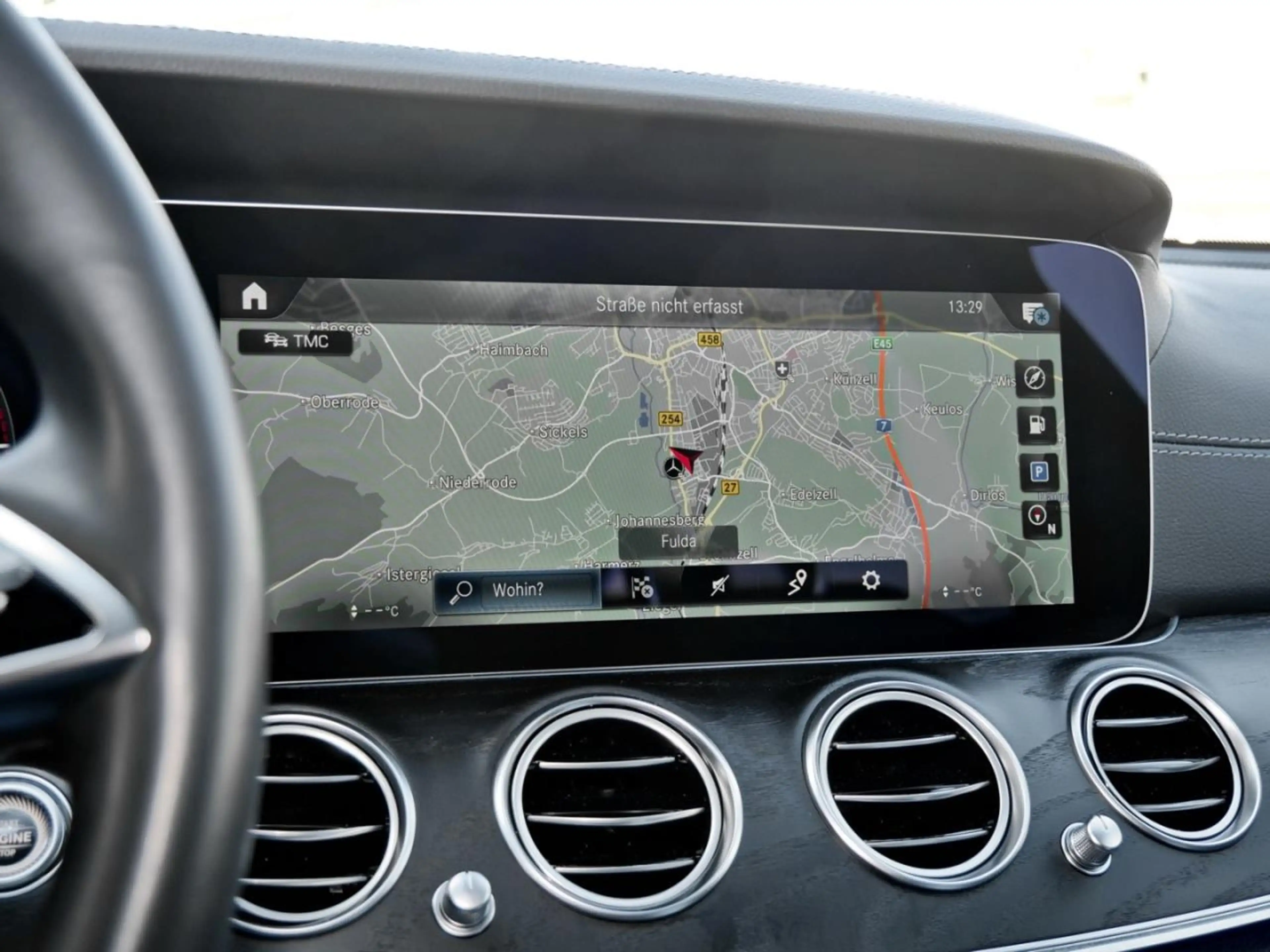 Mercedes-Benz E 220 d 4M T AMG Night Distronic+ 360° Widescreen — photo 10