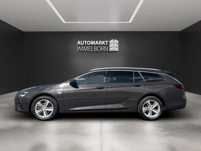 Opel Insignia view 7