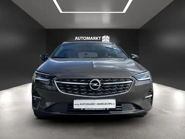 Opel Insignia view 9