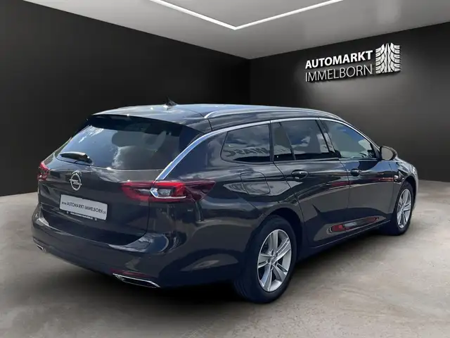 Opel Insignia view 6