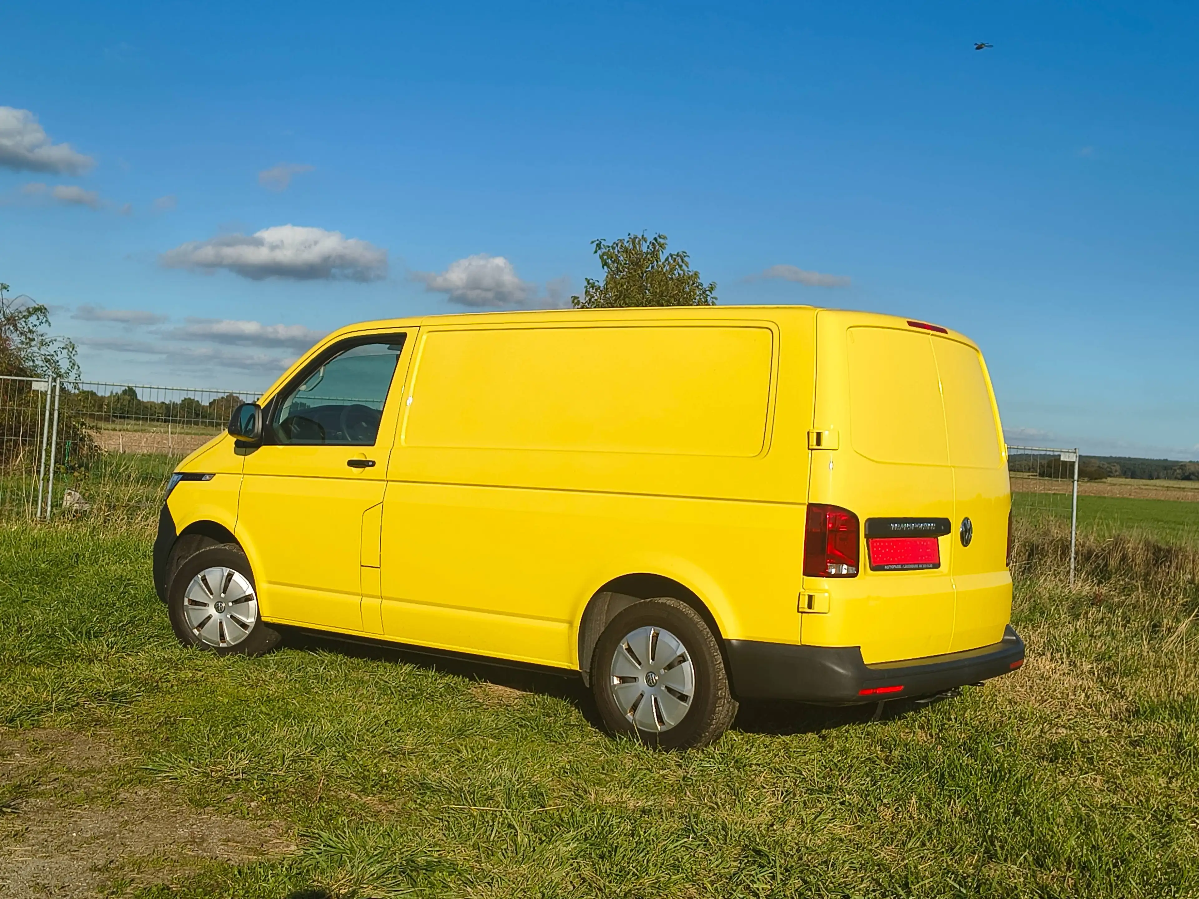 Volkswagen T6.1 Transporter FWD EcoProfi — photo 6