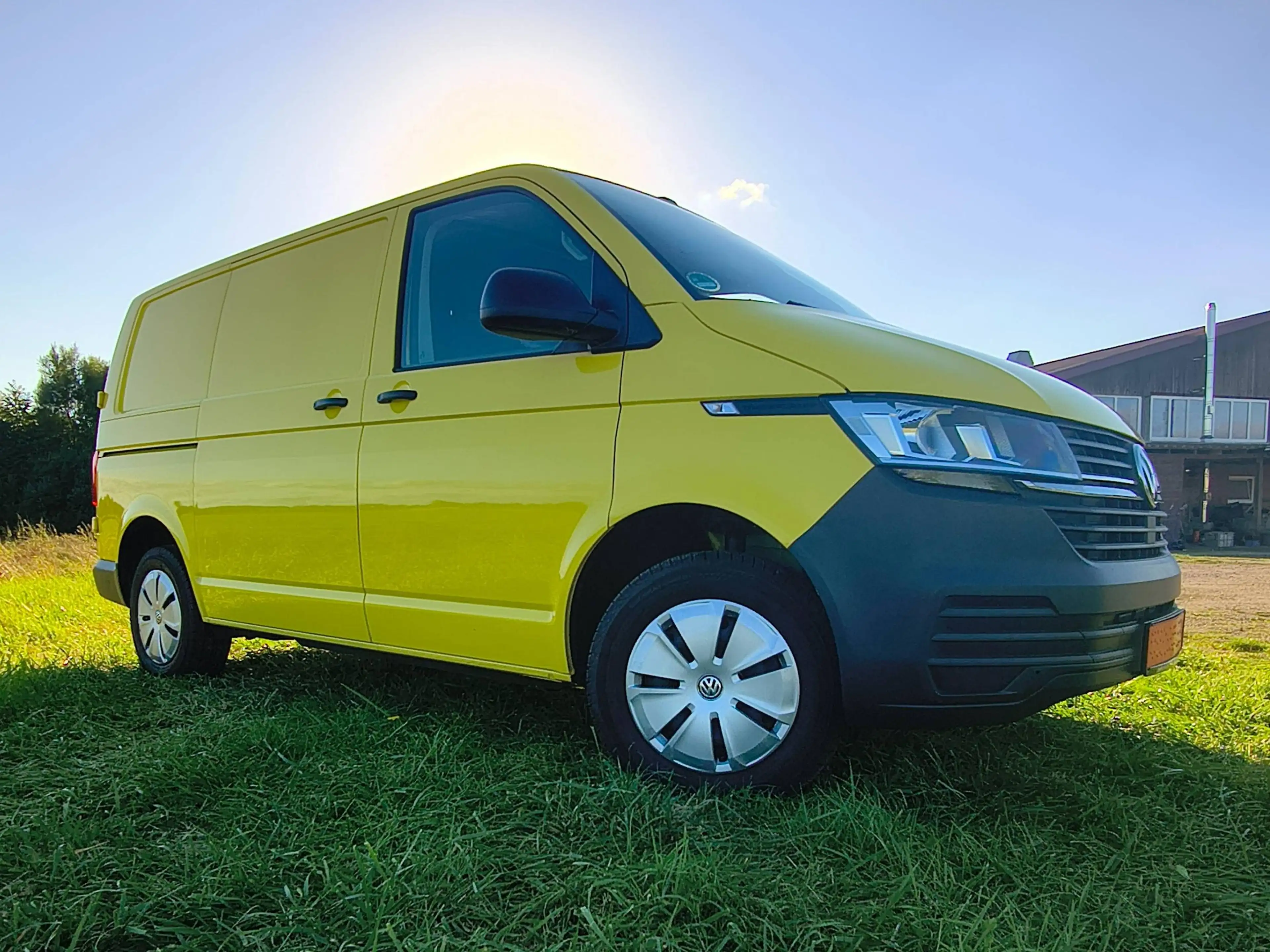 Volkswagen T6.1 Transporter FWD EcoProfi — photo 4