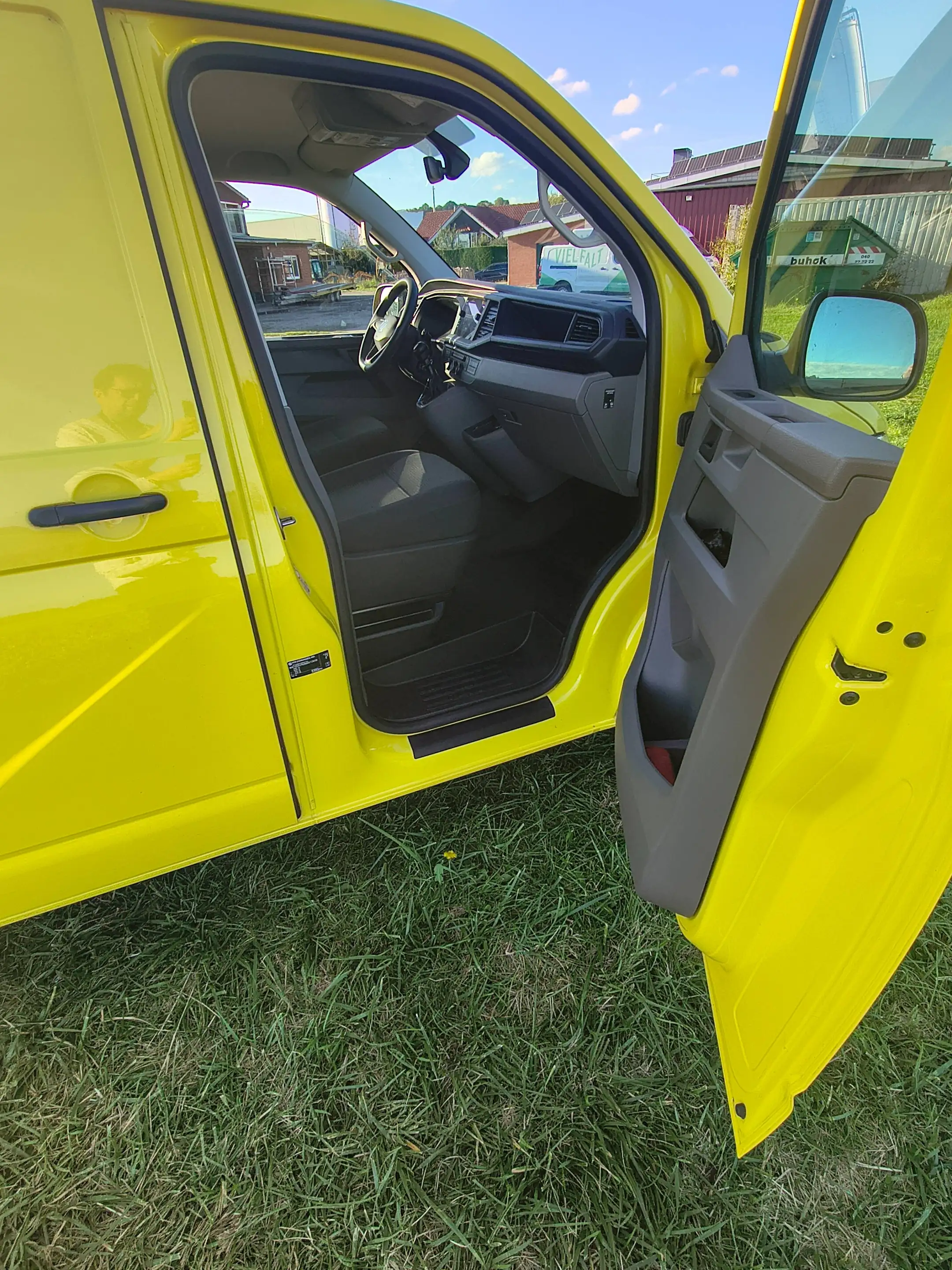 Volkswagen T6.1 Transporter FWD EcoProfi — photo 8