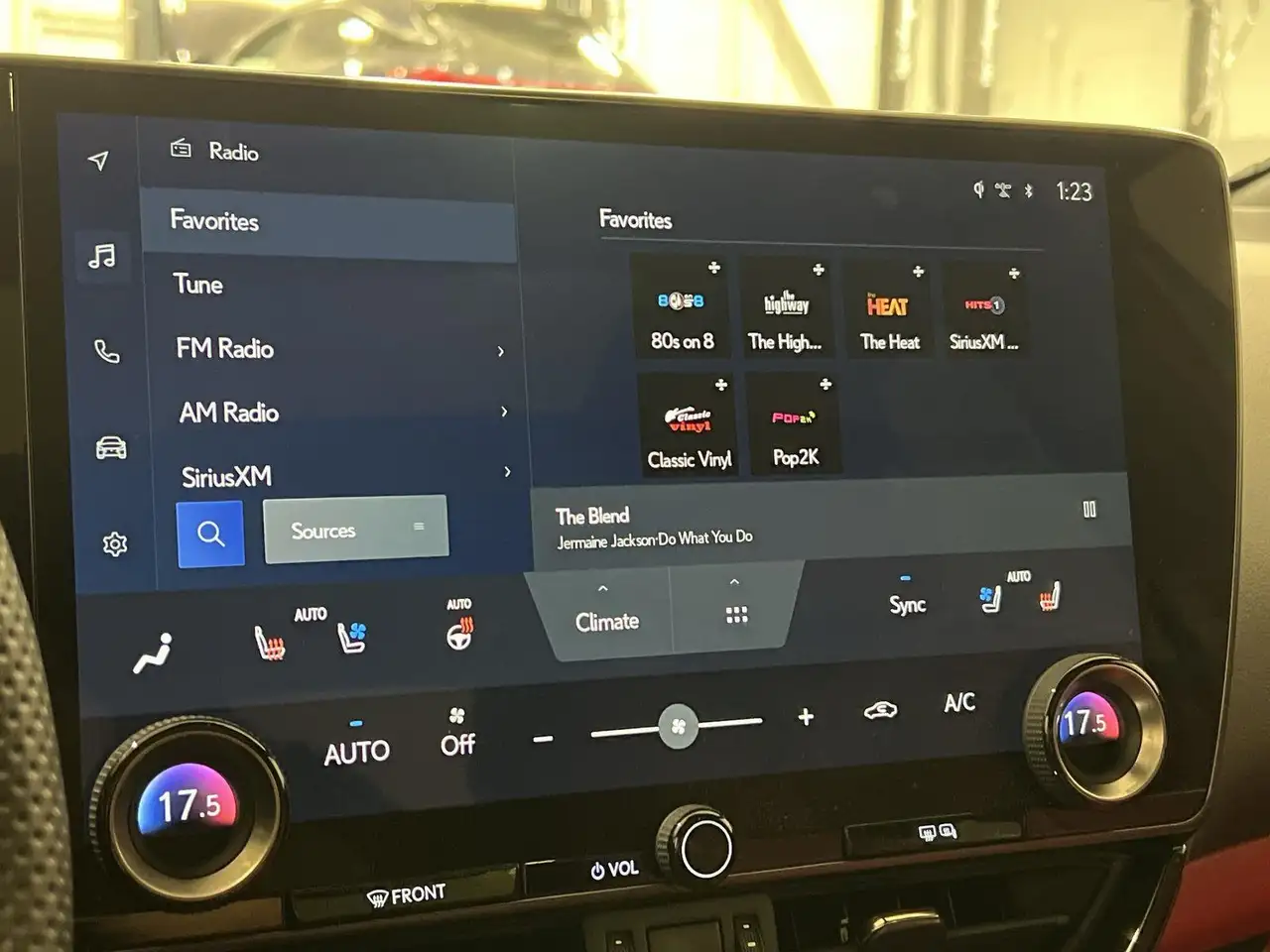 Lexus NX снимка Lexus NX