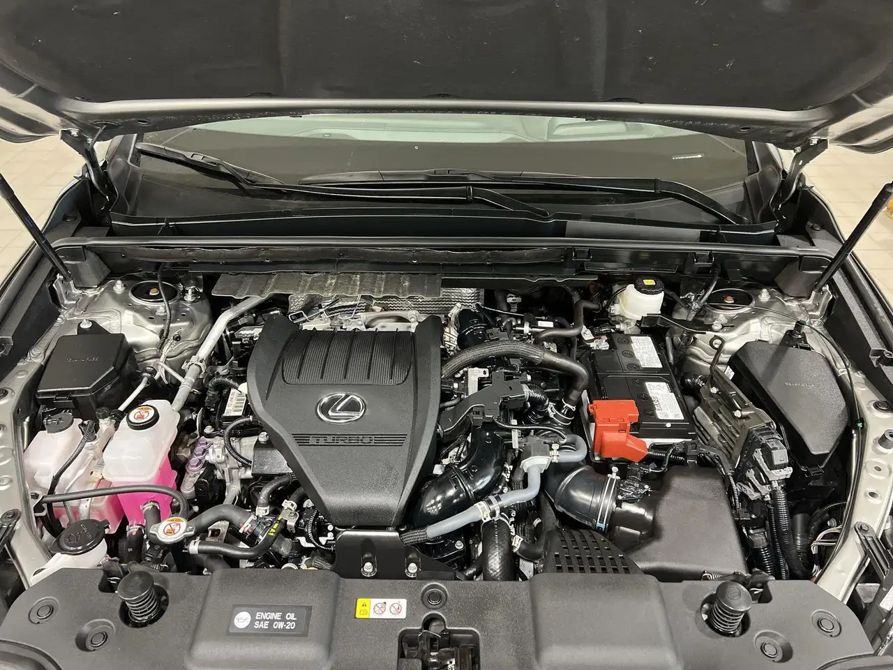 Lexus NX снимка Lexus NX