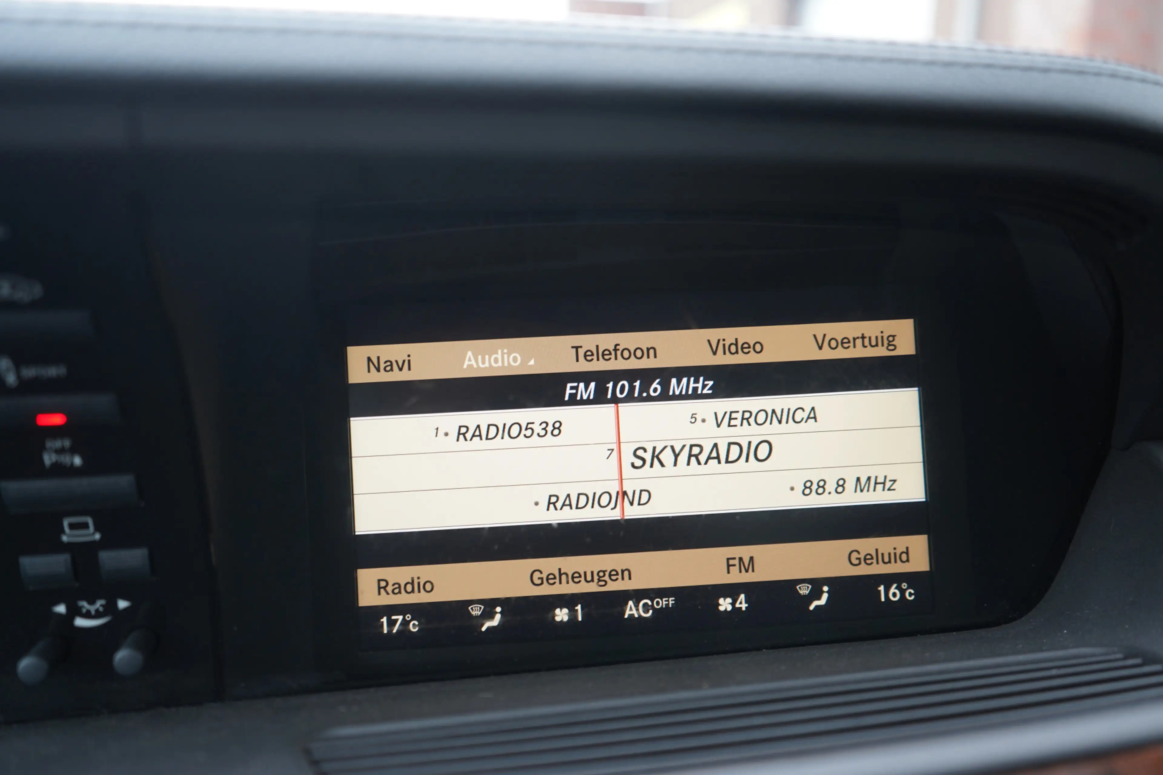 Mercedes-Benz S 500 4-MATIC V8 436PK LANG PRESTIGE BI-XENON/LED PANORA — photo 32