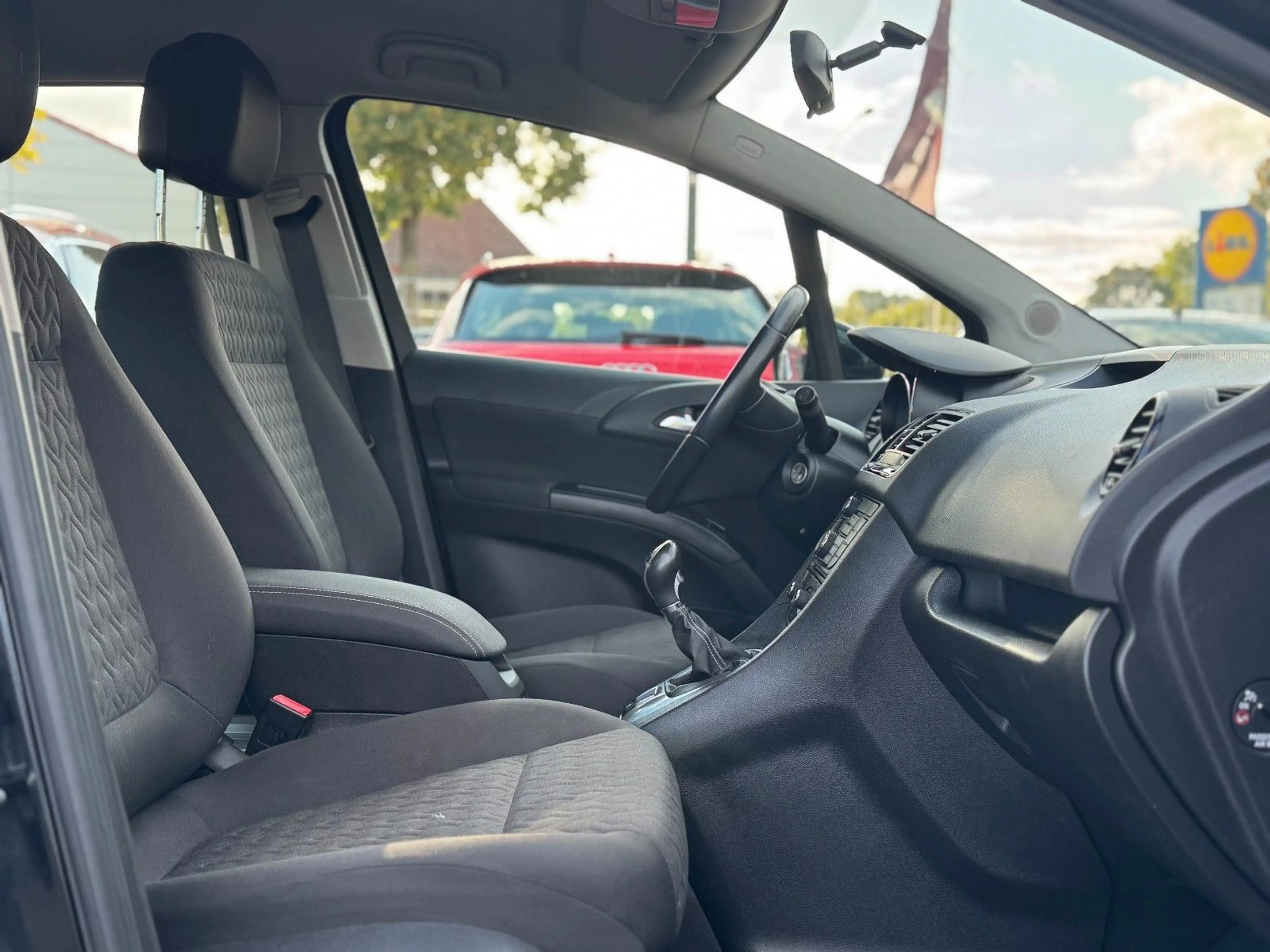 Opel Meriva B Active Tempomat/Scheckheft/HU neu — photo 14