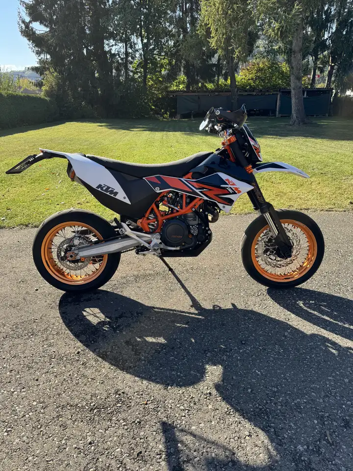 KTM 690 SMC R