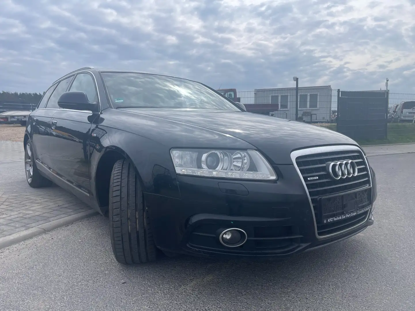 Audi A6 2.8 FSI quattro S-Line Schwarz - 1