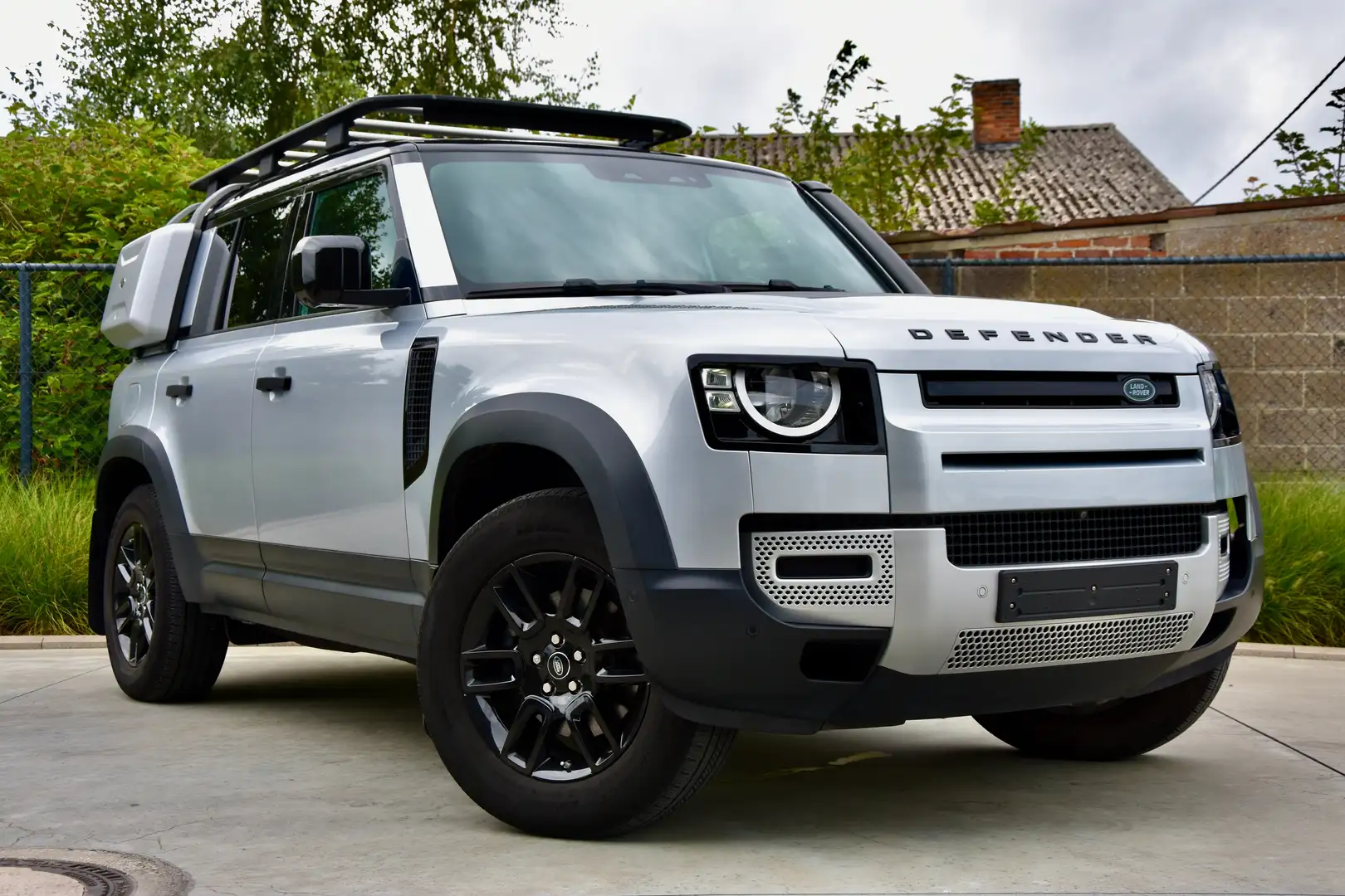 Land Rover Defender Defender 110 D240 **LICHTE VRACHT** Argent - 1