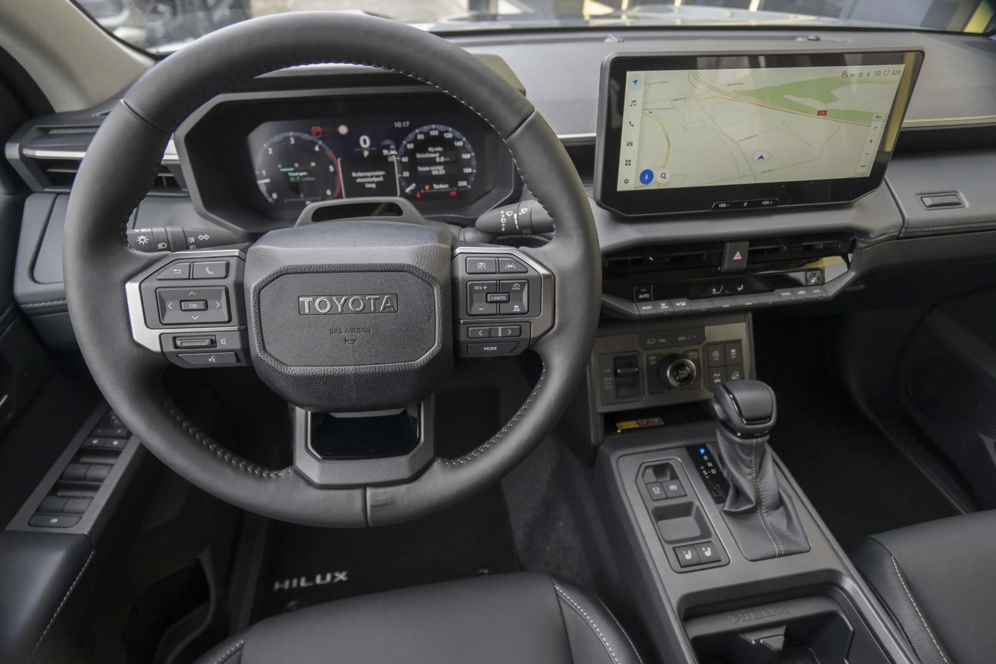 Toyota Hilux Toyota Hilux 2.8 D-4D MHEV Double Cab Style — photo 14