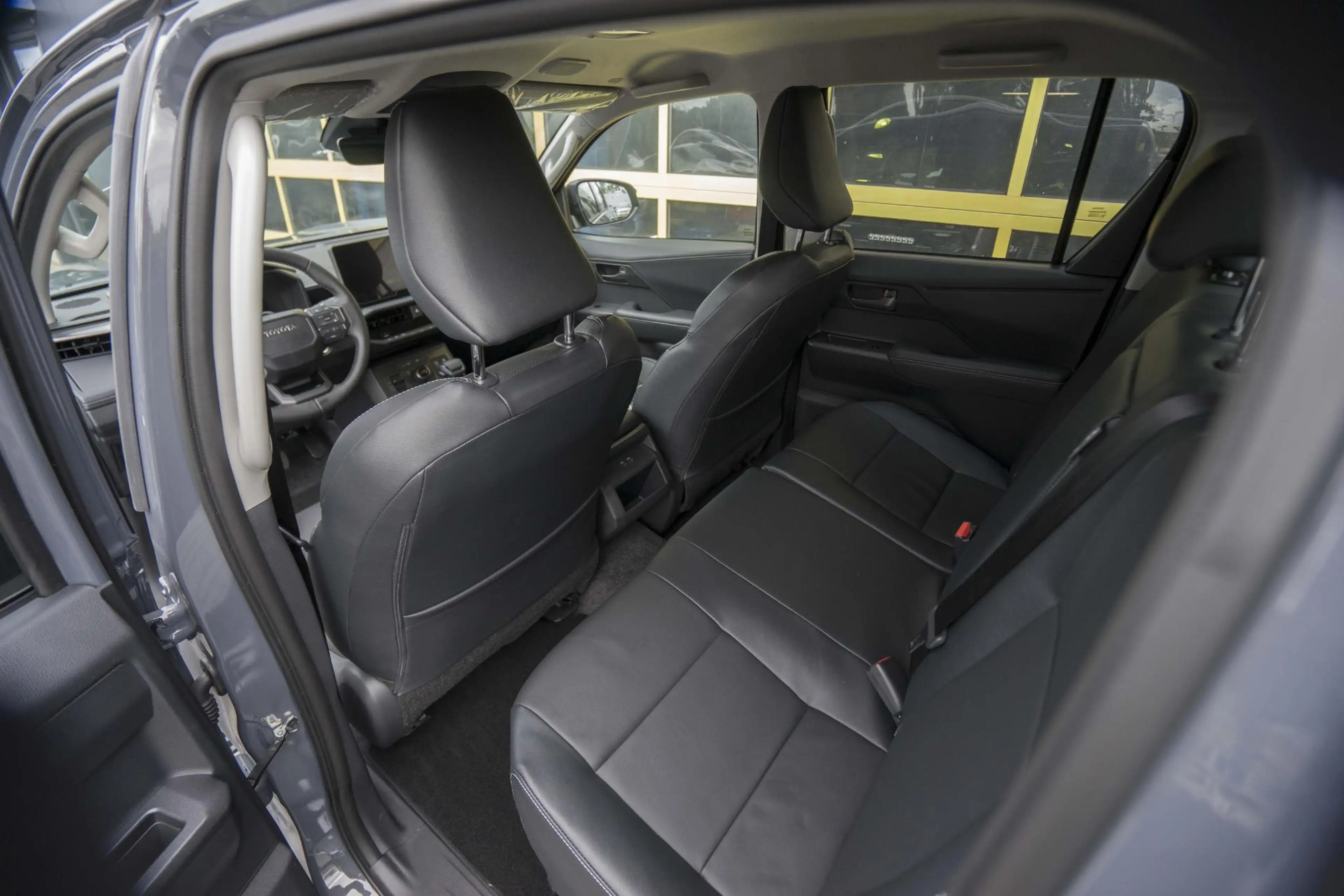Toyota Hilux Toyota Hilux 2.8 D-4D MHEV Double Cab Style — photo 11
