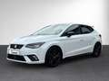 SEAT Ibiza 1.0 TSI Black Edition LED+NAVI.+KAMERA+ACC Weiß - thumbnail 2